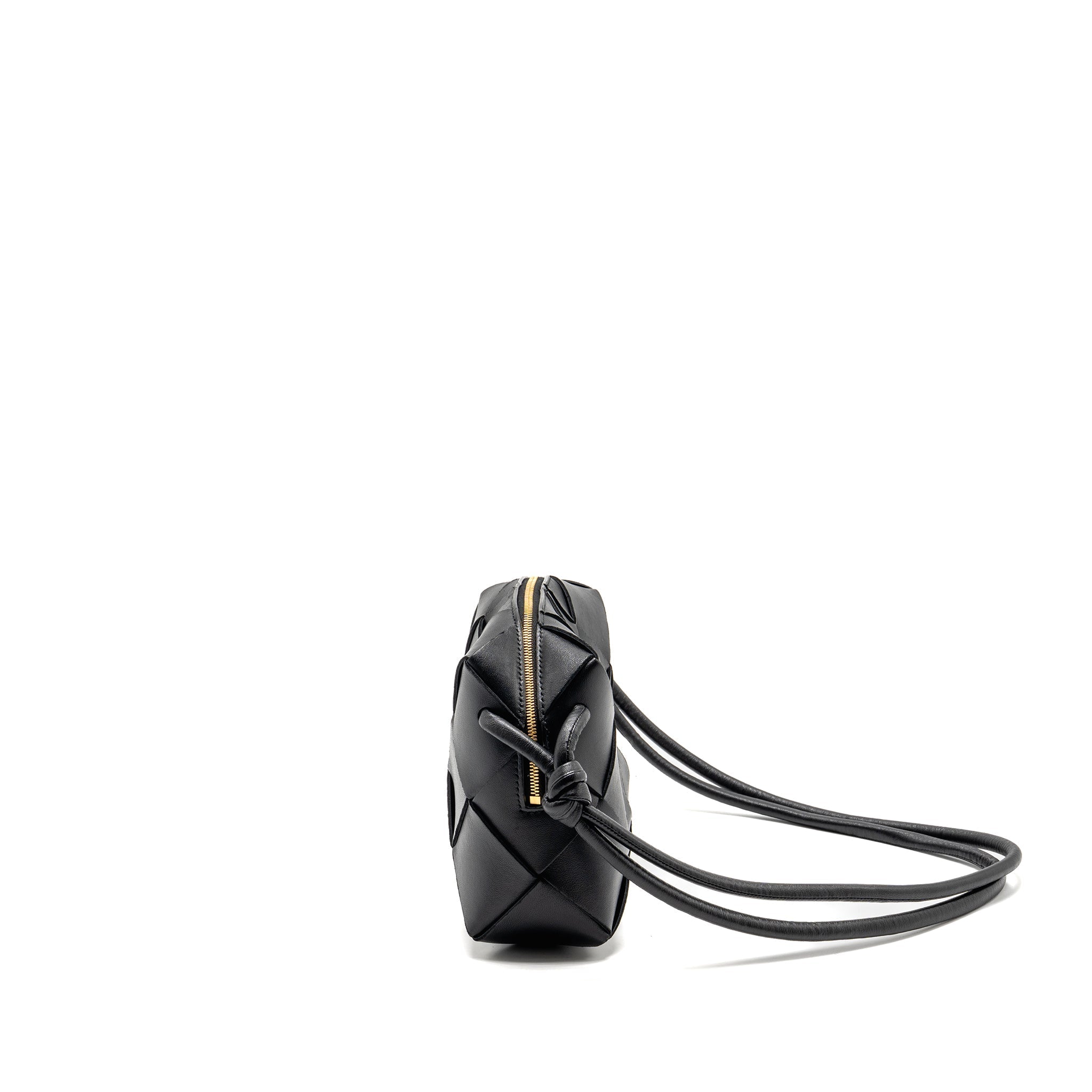 BOTTEGA VENETA CASSETTE CAMERA BAG SMOOTH INTRECCIO LEATHER BLACK GHW