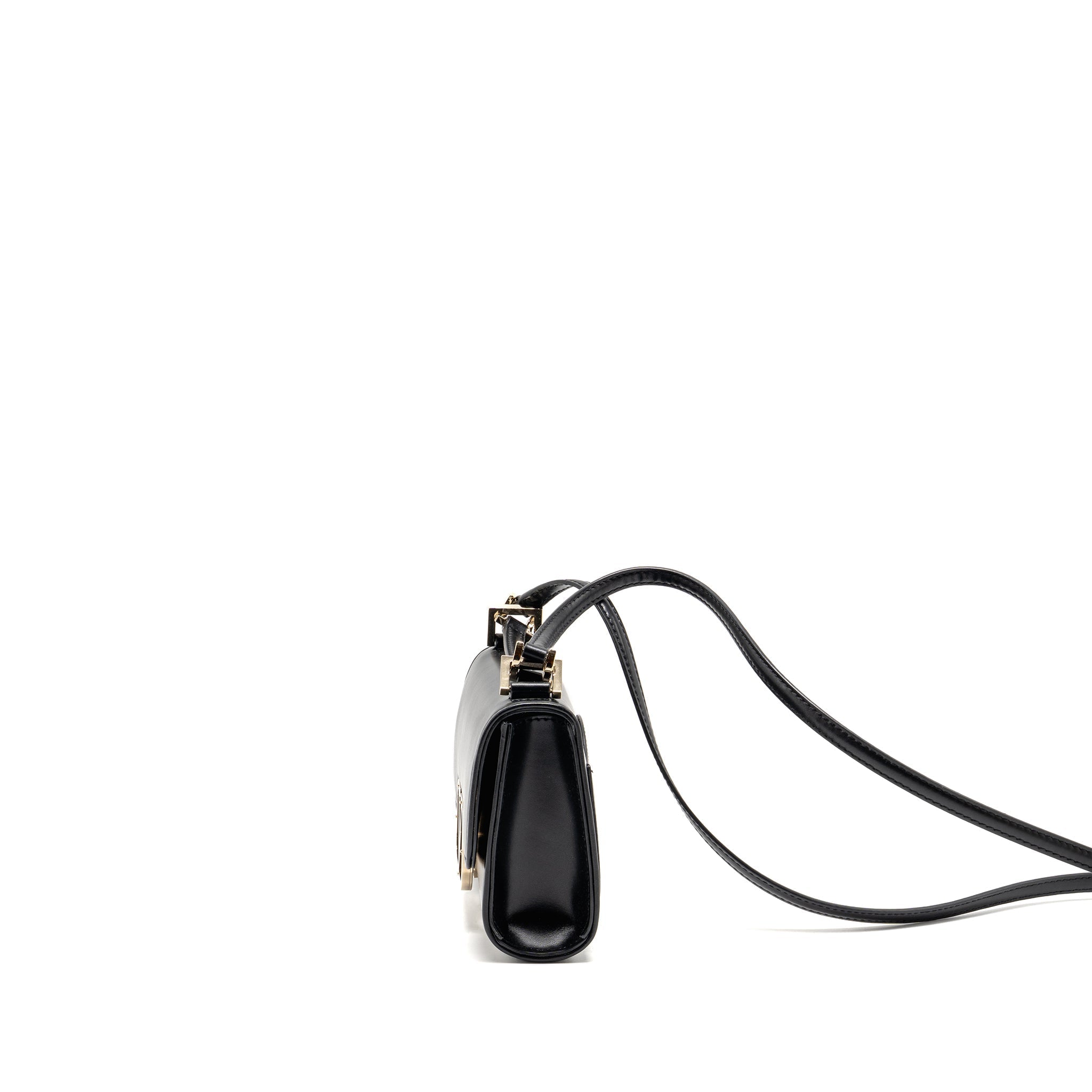 VALENTINO V LOGO TYPE FOLDOVER TOP SHOULDER BAG CALFSKIN BLACK SHW