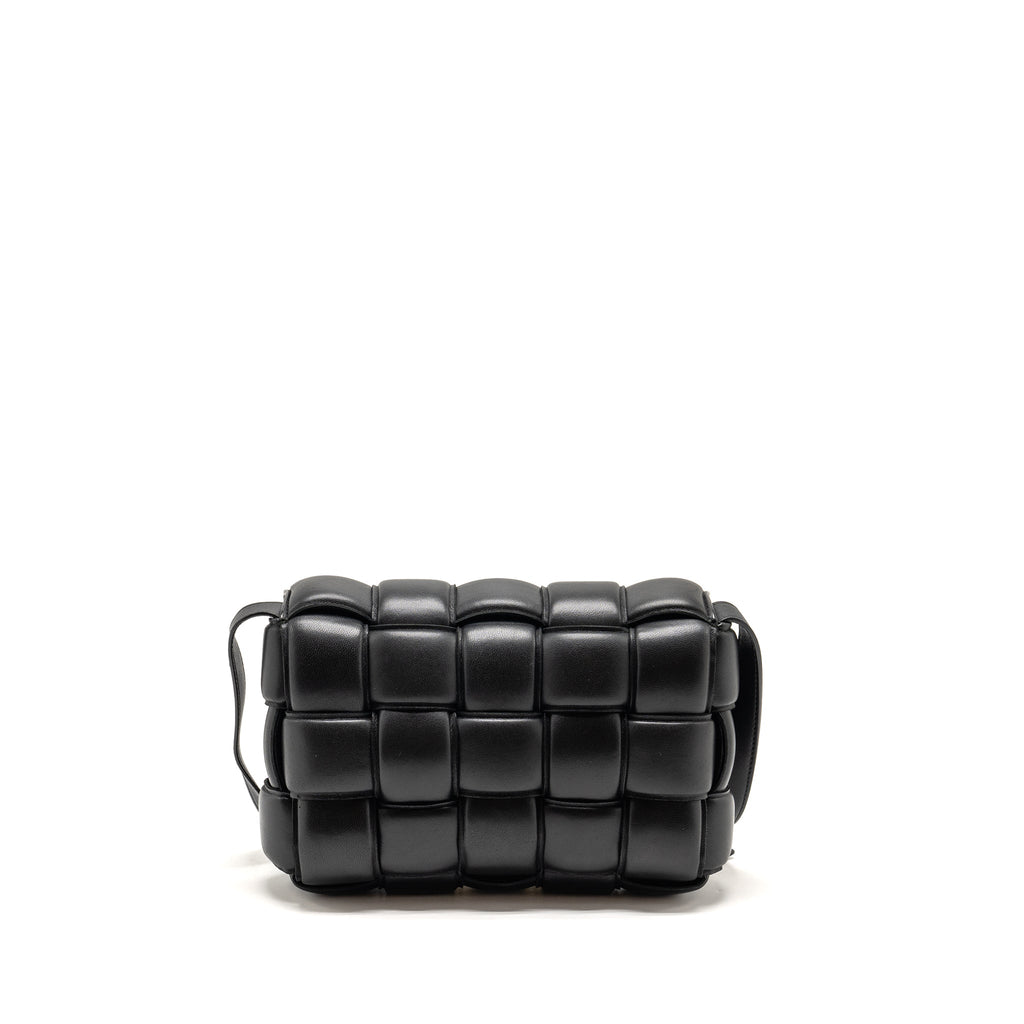 BOTTEGA VENETA PADDED CASSETTE LAMBSKIN BLACK GHW