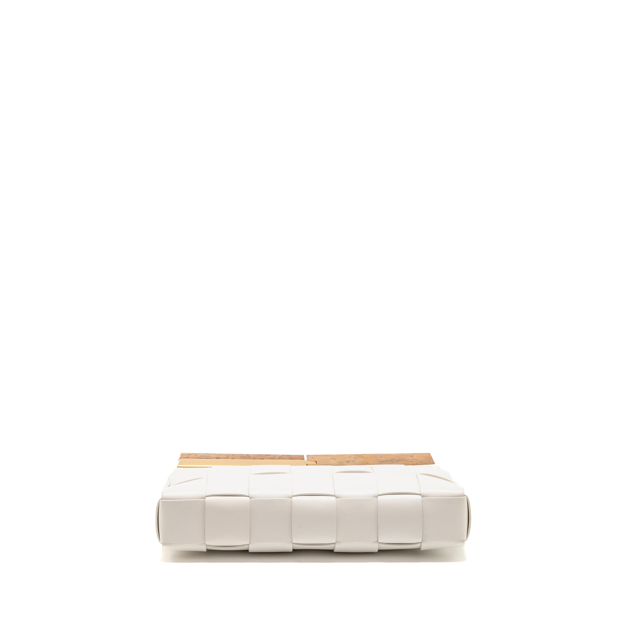 BOTTEGA VENETA CREAM SNAP CLUTCH BAG CALFSKIN/WOOD WHITE MULTICOLOUR HARDWARE