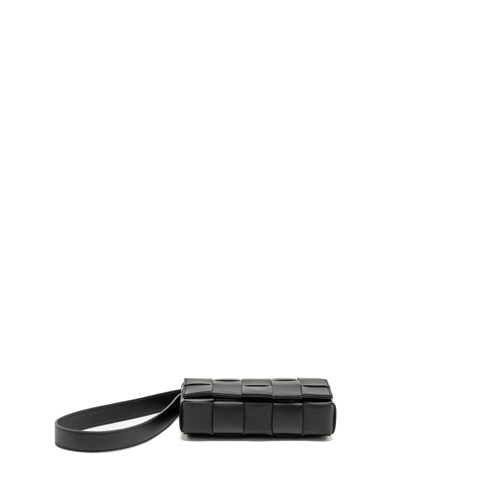 BOTTEGA VENETA SMALL CASSETTE BAG LAMBSKIN BLACK GHW