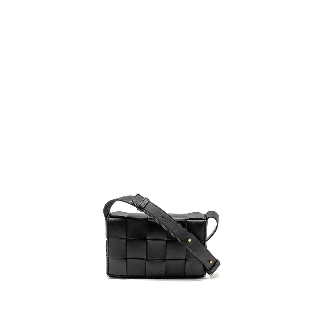 BOTTEGA VENETA SMALL CASSETTE BAG LAMBSKIN BLACK GHW