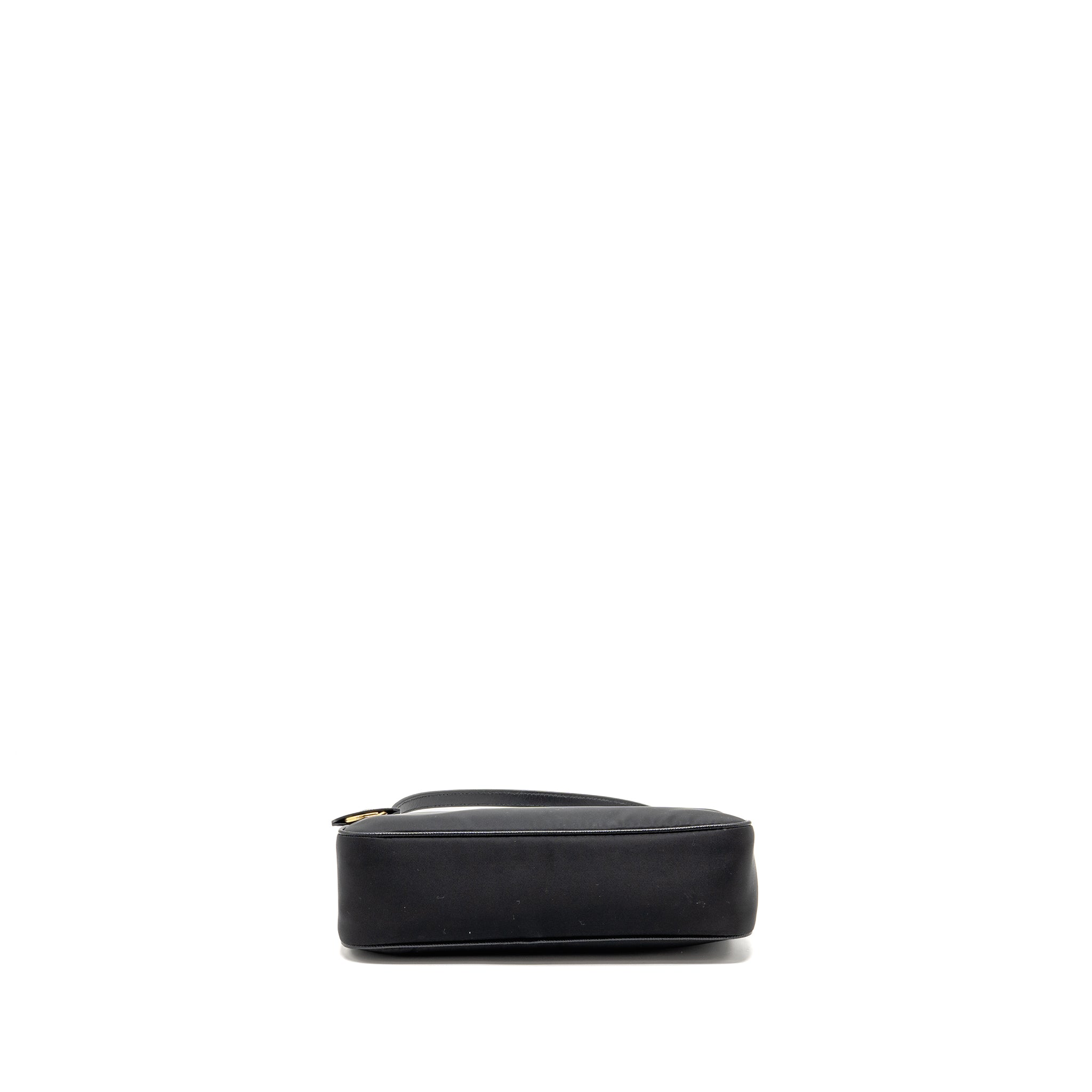 PRADA REEDITION 2005 NYLON BAG BLACK GHW