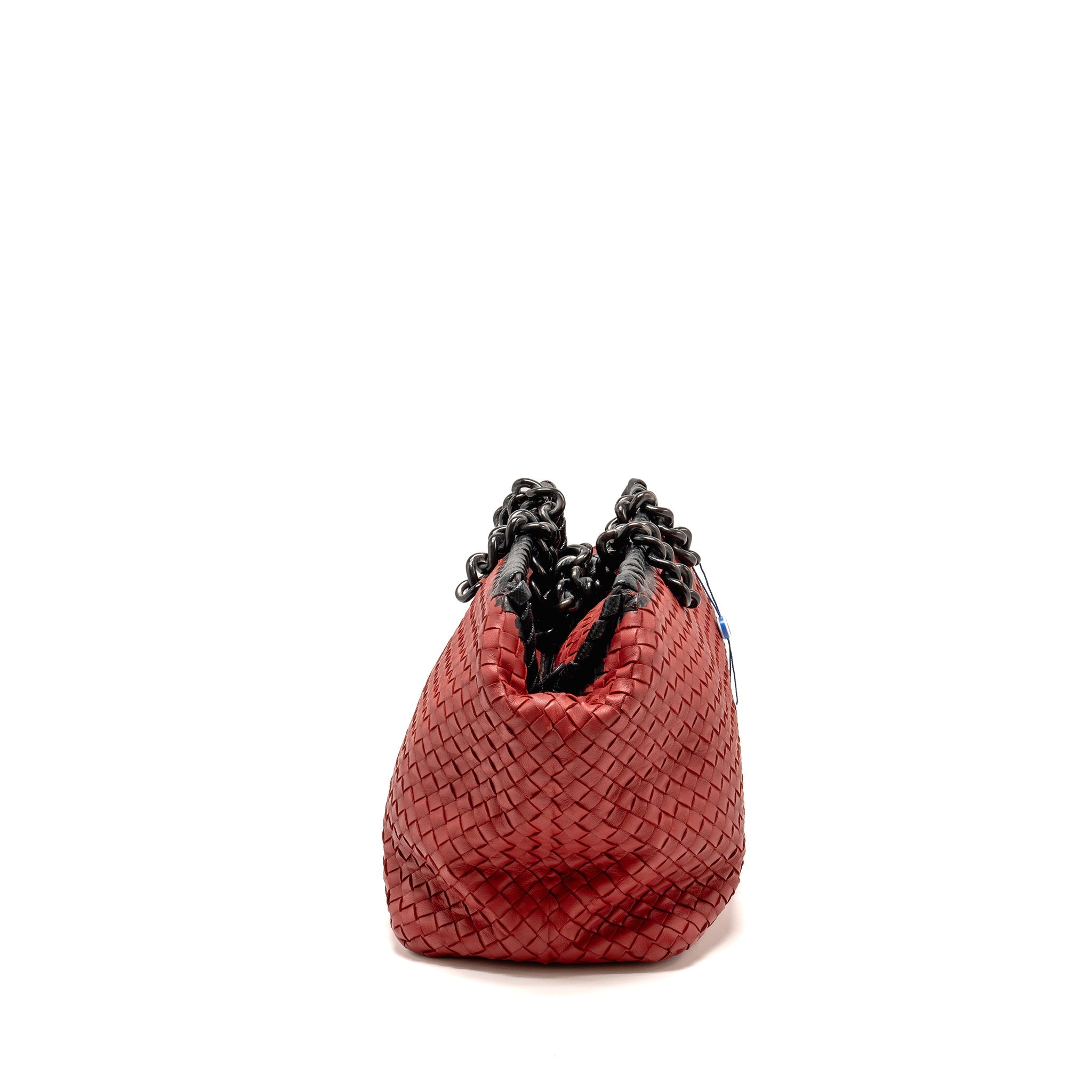 BOTTEGA VENETA INTRECCIATO CHAIN SHOULDER BAG LEATHER RED/BLACK WITH BLACK HARDWARE