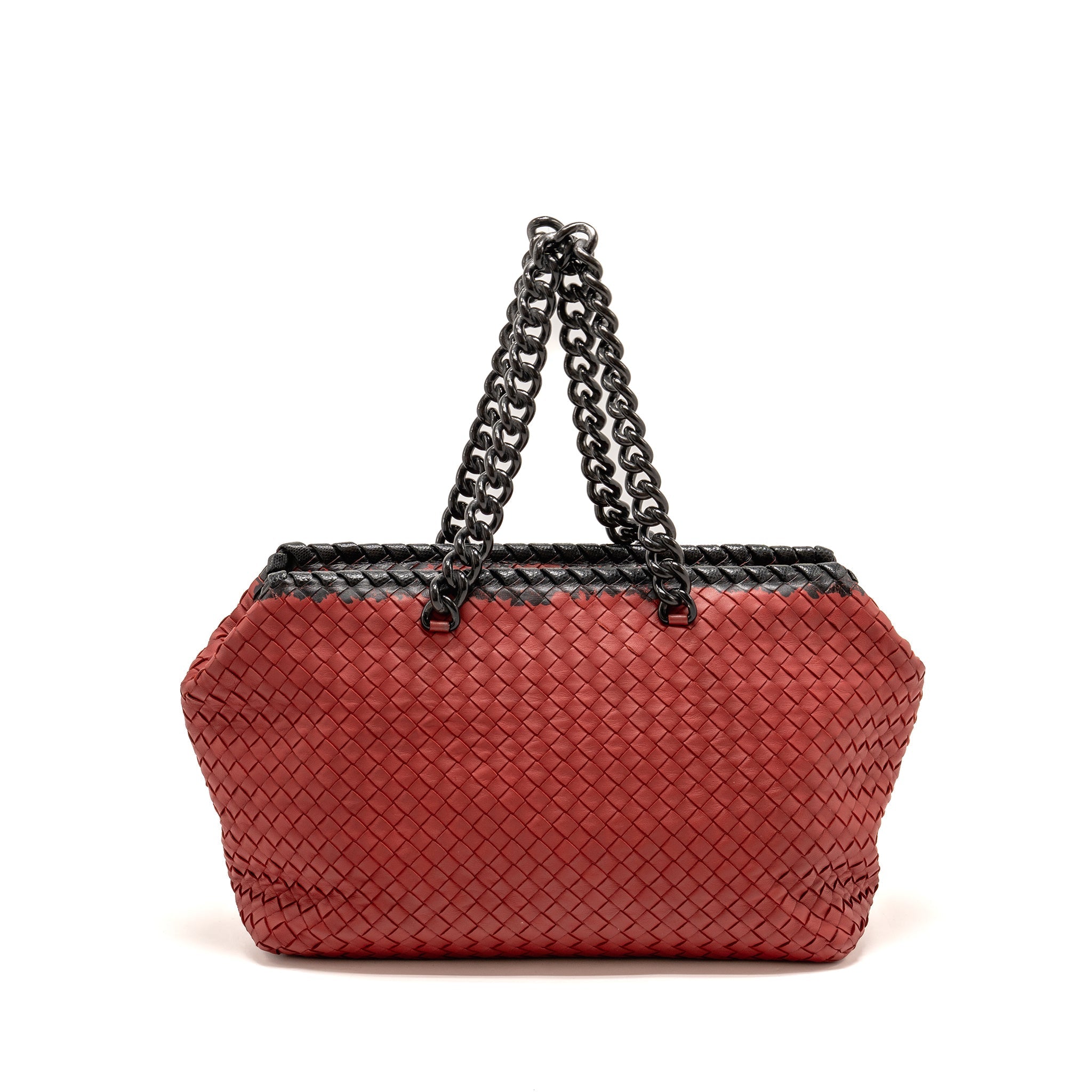 BOTTEGA VENETA INTRECCIATO CHAIN SHOULDER BAG LEATHER RED/BLACK WITH BLACK HARDWARE