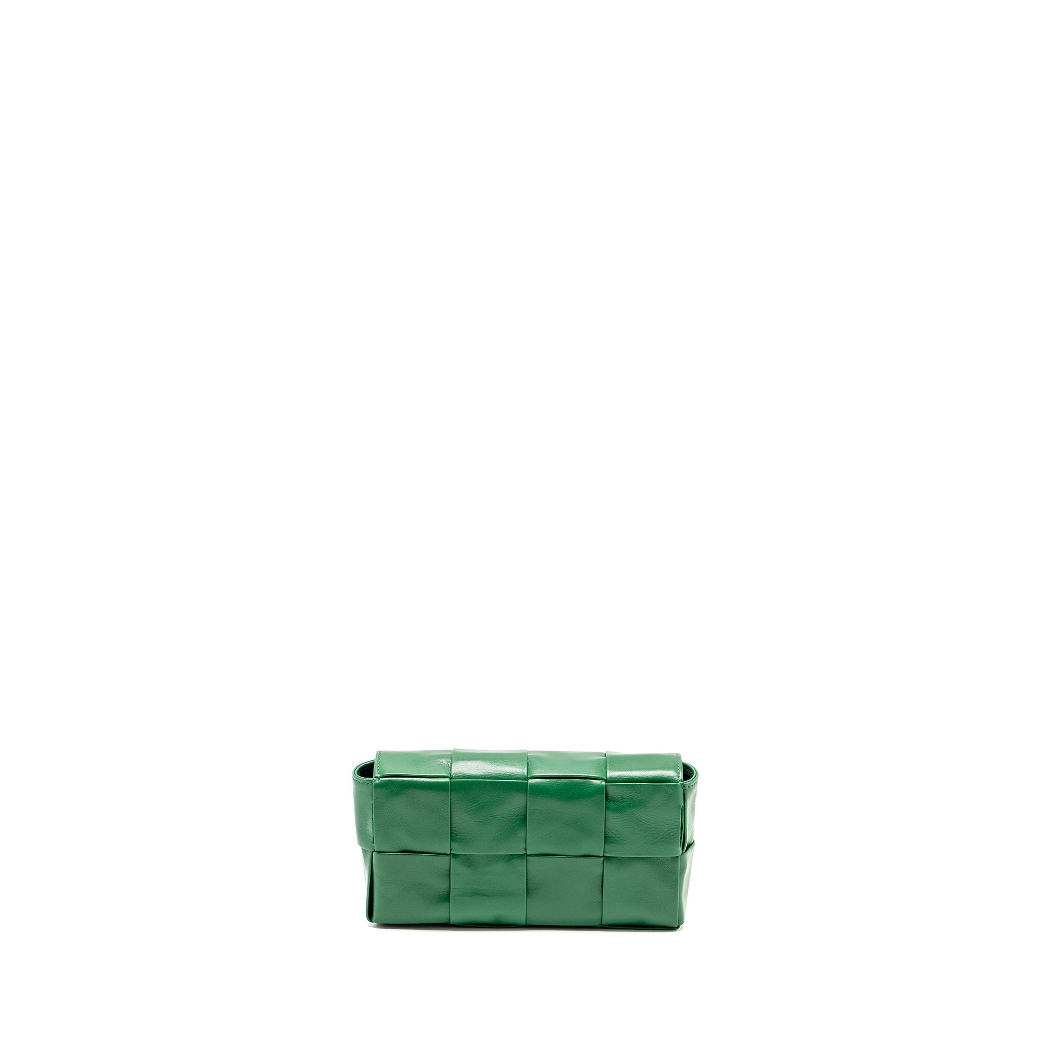 BOTTEGA VENETA CASSETTE BELT BAG CALFSKIN GREEN SHW