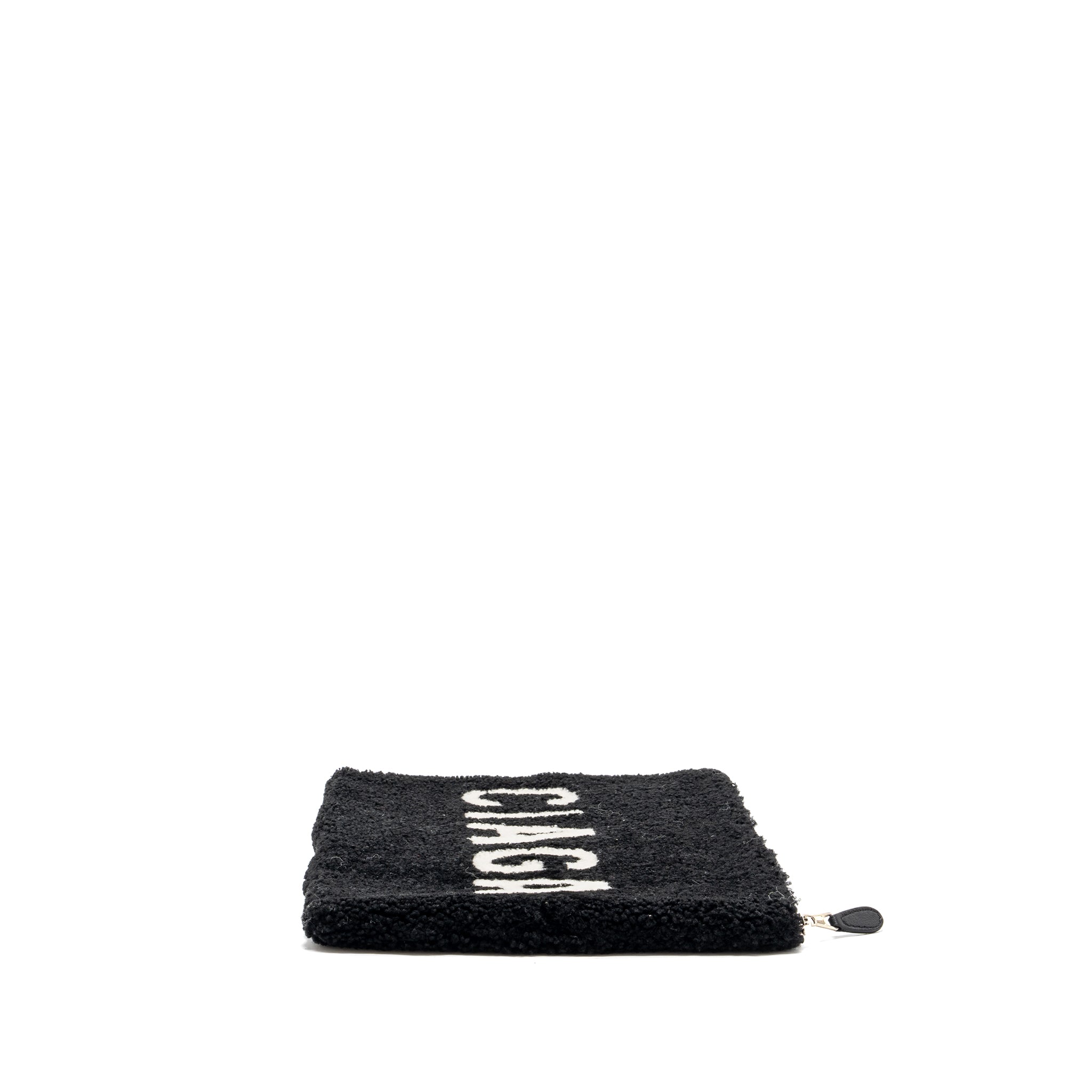 BALENCIAGA ZIP POUCH CLUTCH SHEARLING BLACK/ WHITE SHW