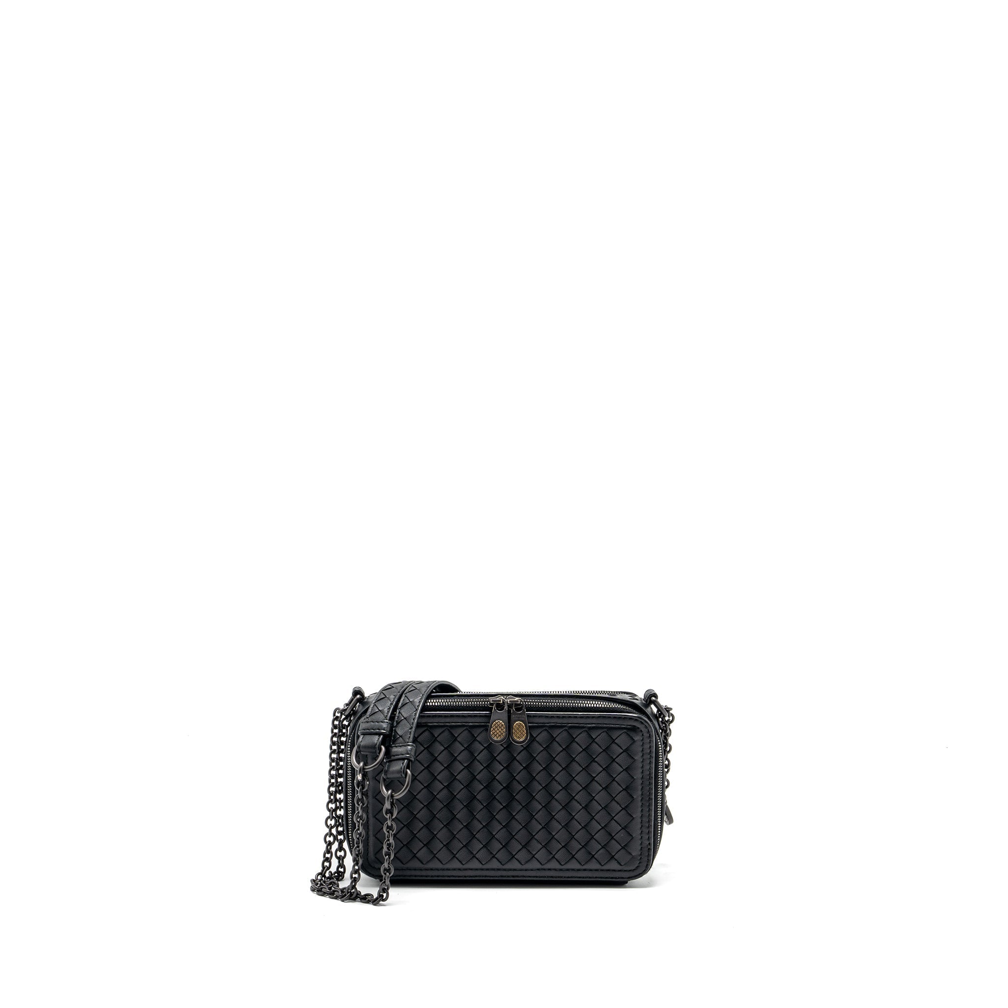 BOTTEGA VENETA SMALL ZIP CLUTCH WITH CHAIN LAMBSKIN BLACK RUTHENIUM HARDWARE