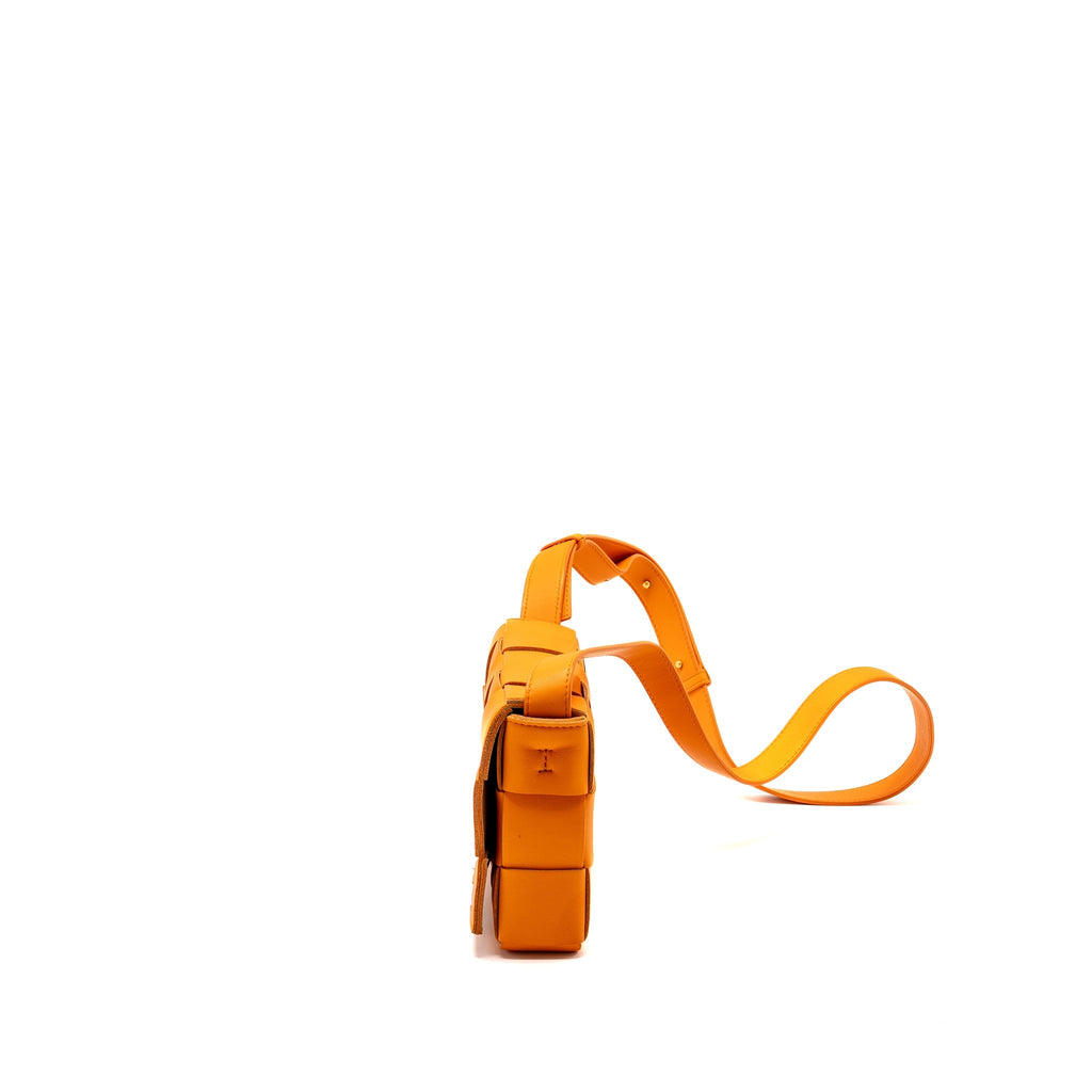 BOTTEGA VENETA SMALL CASSETTE BAG LAMBSKIN ORANGE GHW