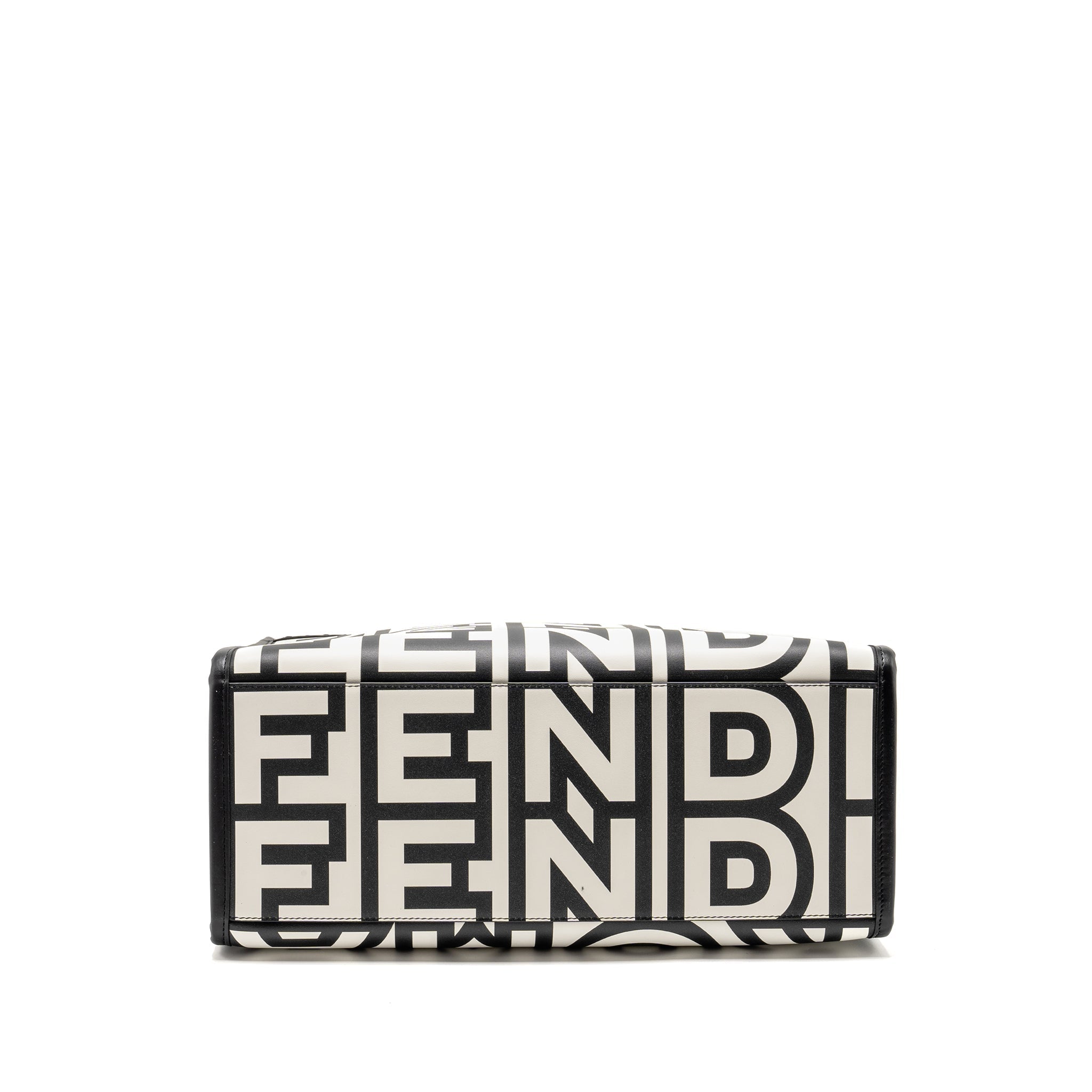 FENDI MEDIUM SUNSHINE ROMA SHOPPING BAG CALFSKIN BLACK/WHITE SHW