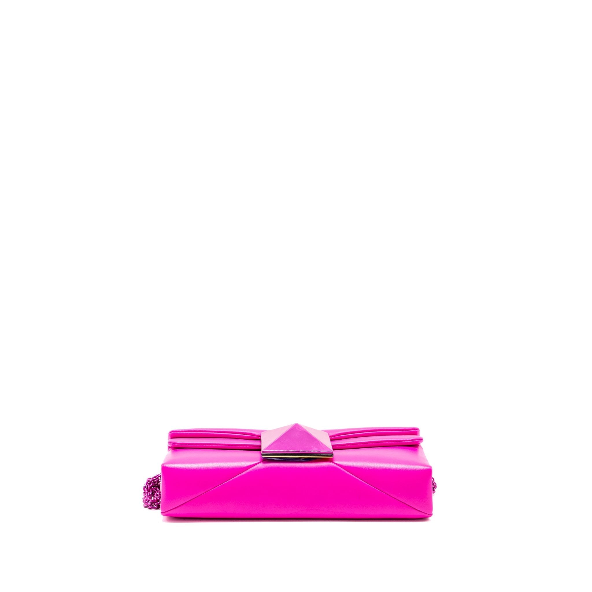 VALENTINO GARAVANI ONE STUD CLUTCH BAG NAPPA LEATHER PINK WITH PINK HARDWARE