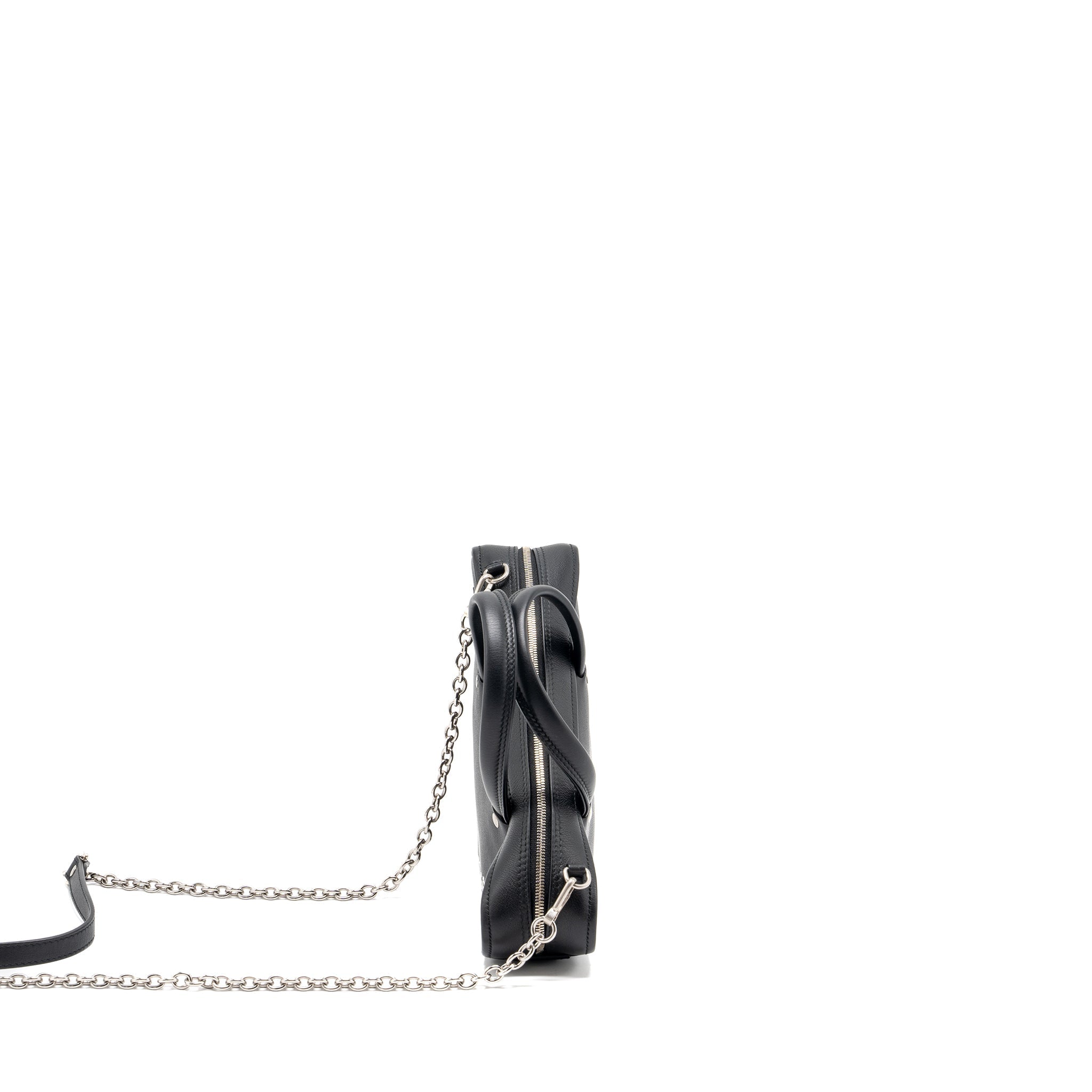 BALENCIAGA TRIANGLE DUFFLE BAG CALFSKIN BLACK SHW