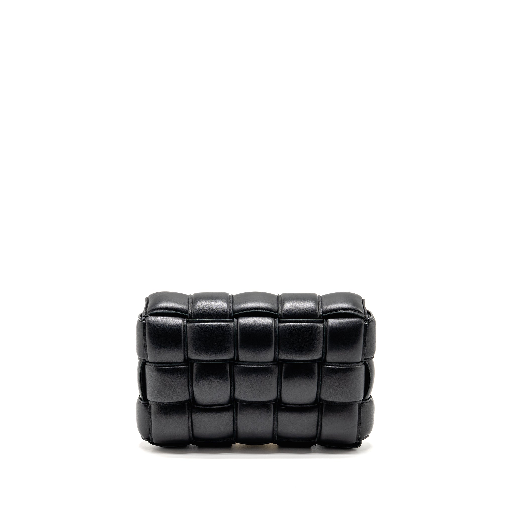 BOTTEGA VENETA PADDED CASSETTE LAMBSKIN BLACK SHW