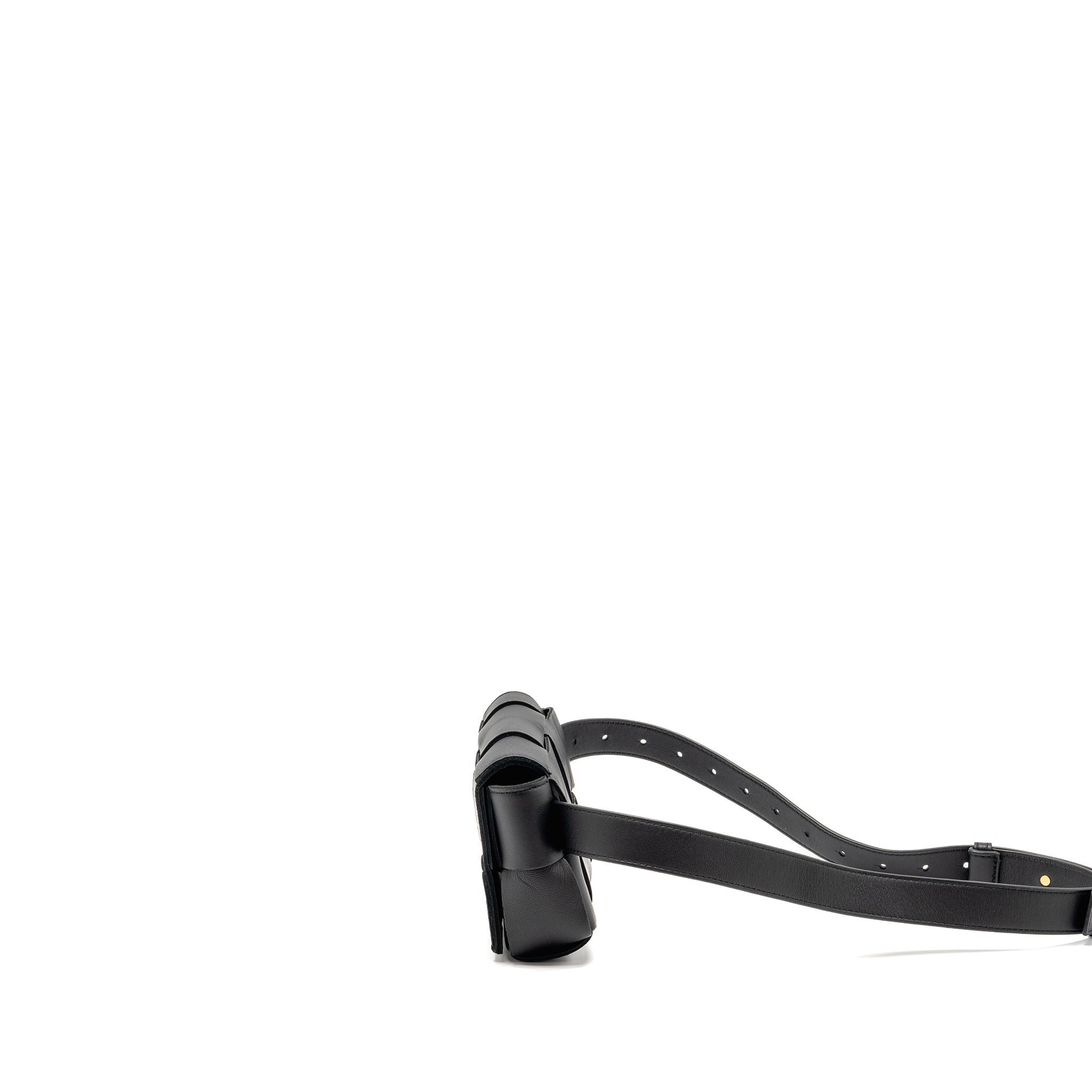BOTTEGA VENETA CASSETTE BELT BAG LAMBSKIN BLACK GHW