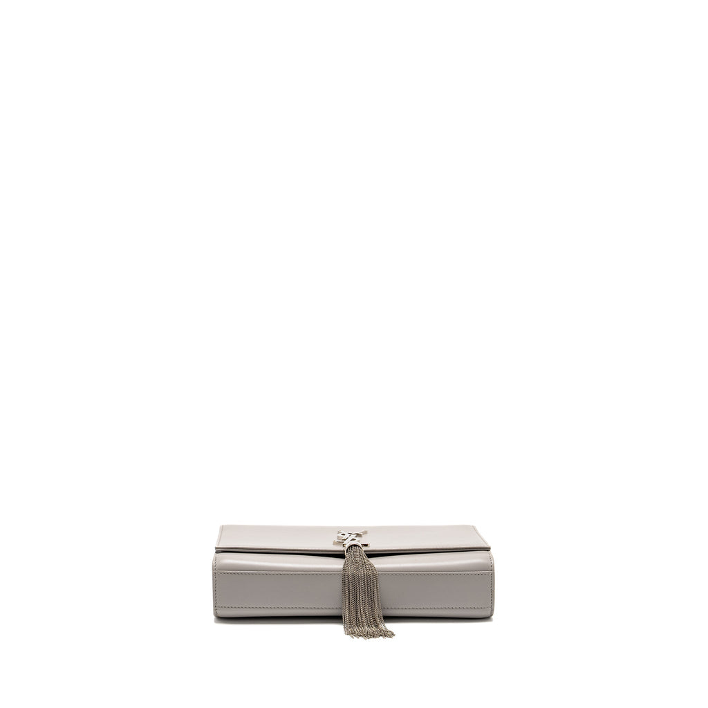 SAINT LAURENT/YSL MEDIUM KATE BAG CALFSKIN GREY SHW