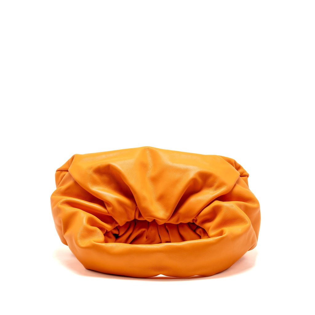 BOTTEGA VENETA SHOULDER POUCH CALFSKIN ORANGE GHW
