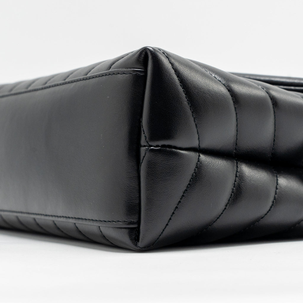 SAINT LAURENT/YSL MEDIUM LOULOU SHOULDER BAG CALFSKIN SO BLACK