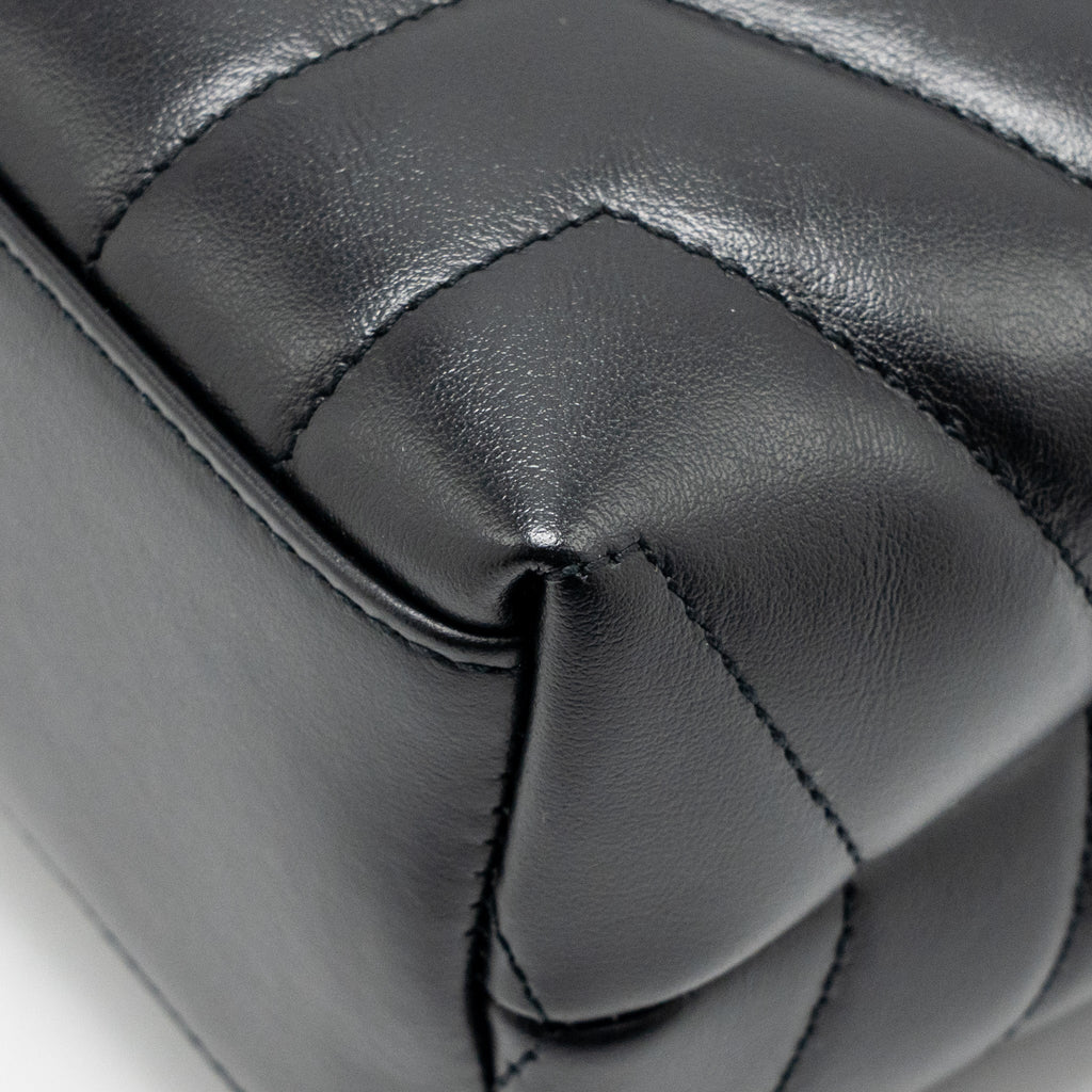 SAINT LAURENT/YSL MEDIUM LOULOU SHOULDER BAG CALFSKIN SO BLACK