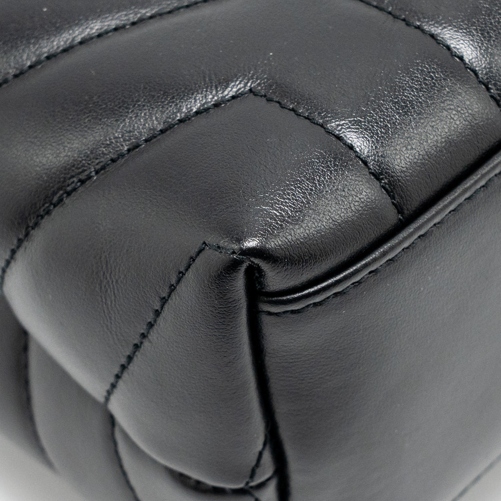 SAINT LAURENT/YSL MEDIUM LOULOU SHOULDER BAG CALFSKIN SO BLACK