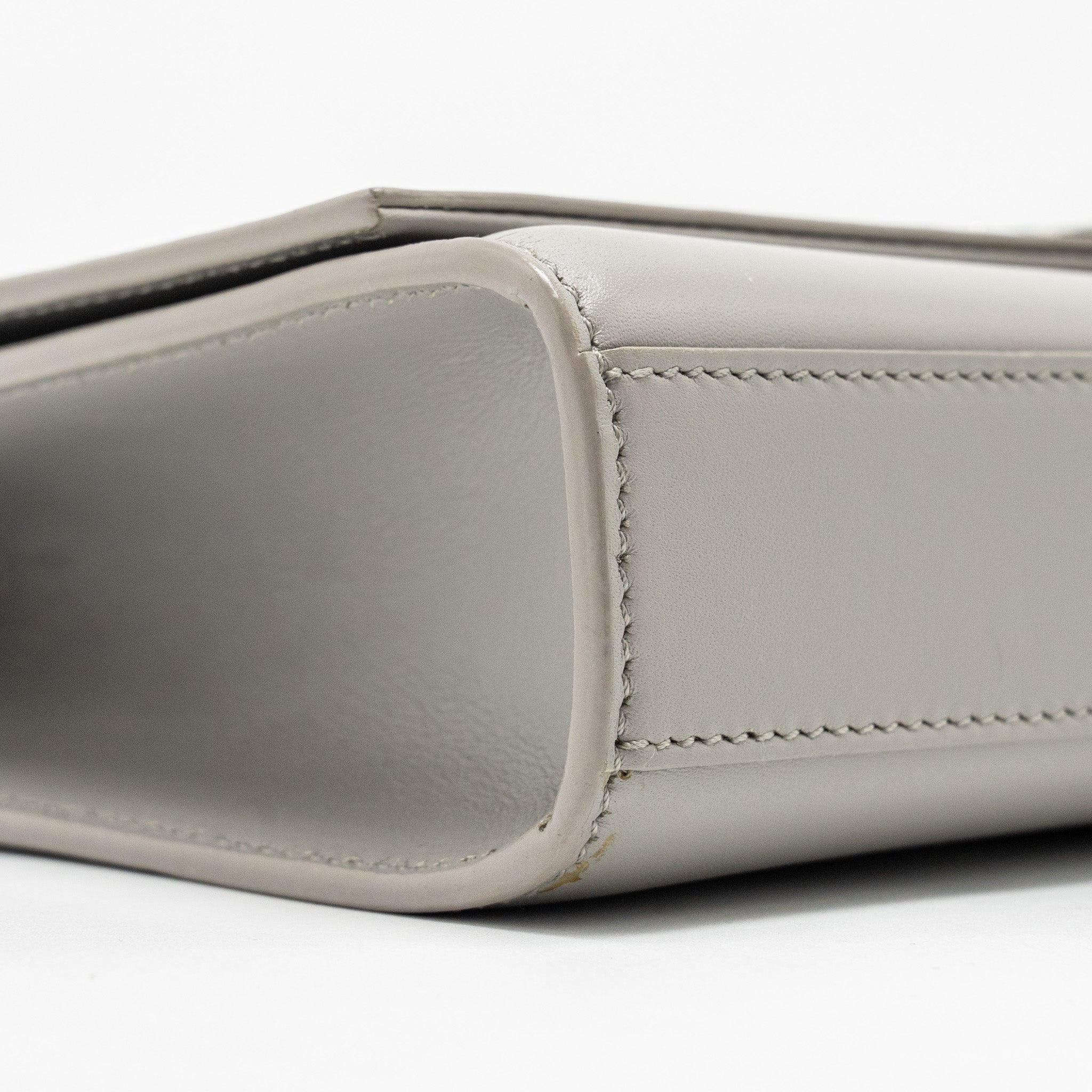 SAINT LAURENT/YSL MEDIUM KATE BAG CALFSKIN GREY SHW