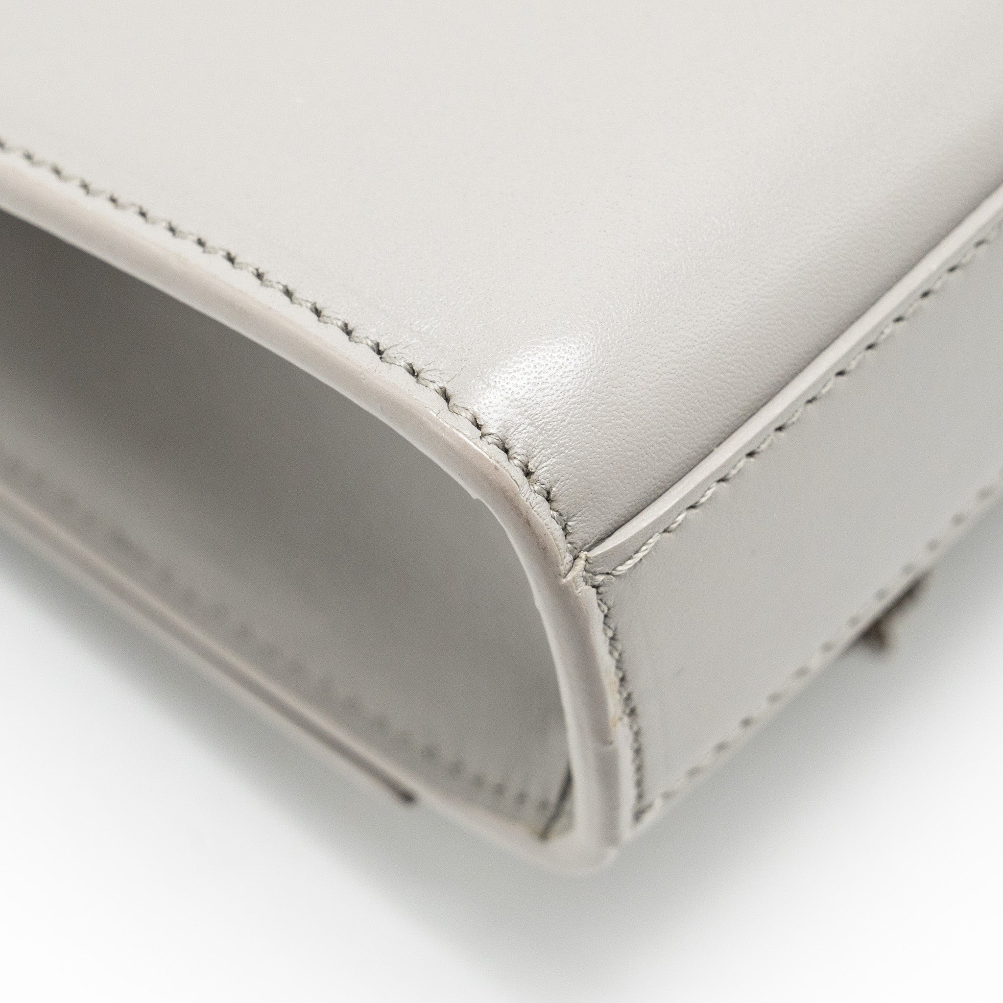 SAINT LAURENT/YSL MEDIUM KATE BAG CALFSKIN GREY SHW