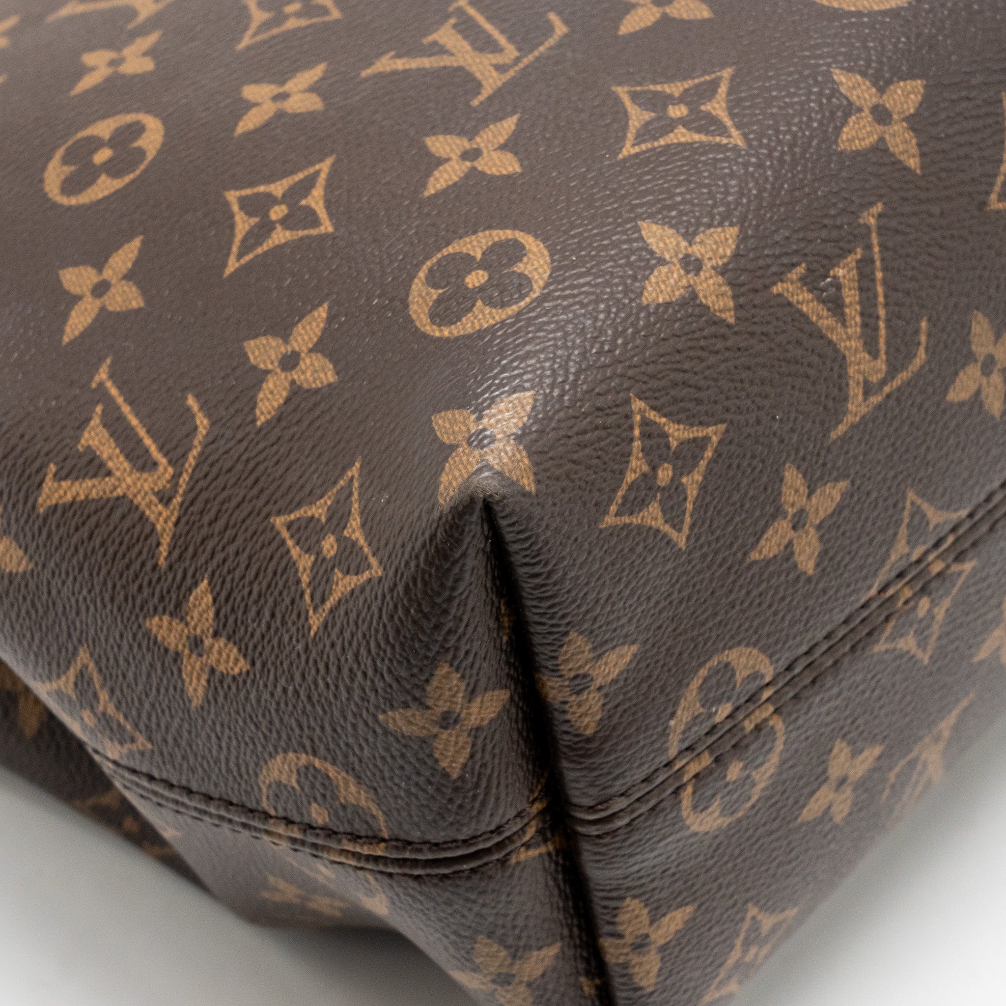 LOUIS VUITTON GRACEFUL PM MONOGRAM CANVAS GHW