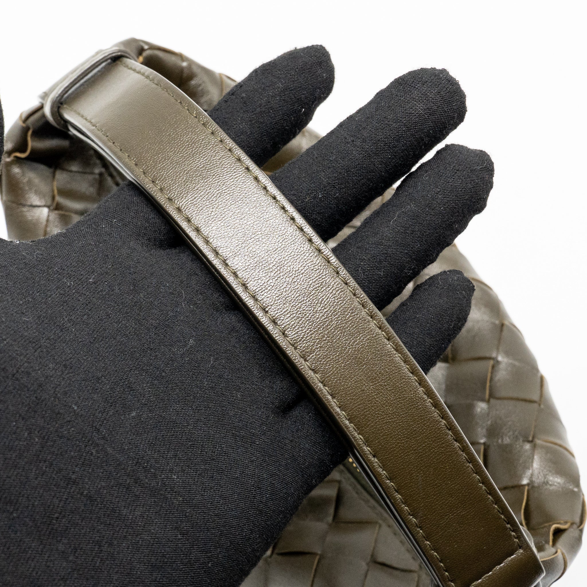 BOTTEGA VENETA WALLACE BAG CALFSKIN KAKI GHW
