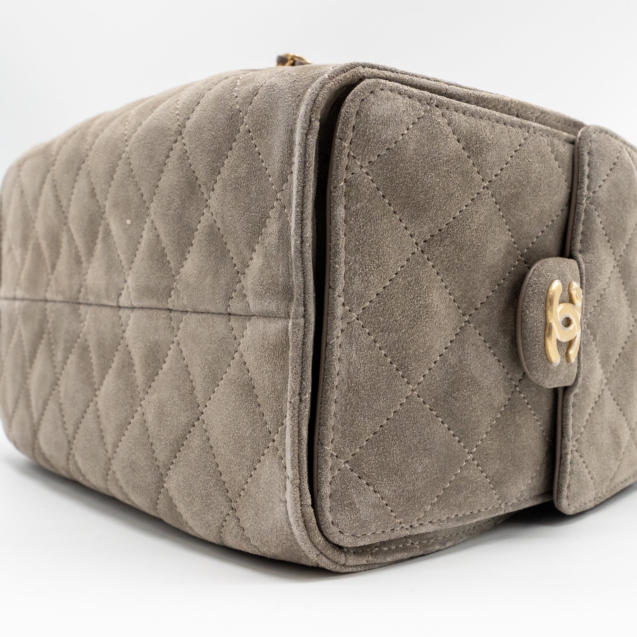 CHANEL SMALL 25 BAG SUEDE GREY GHW (MICROCHIP)