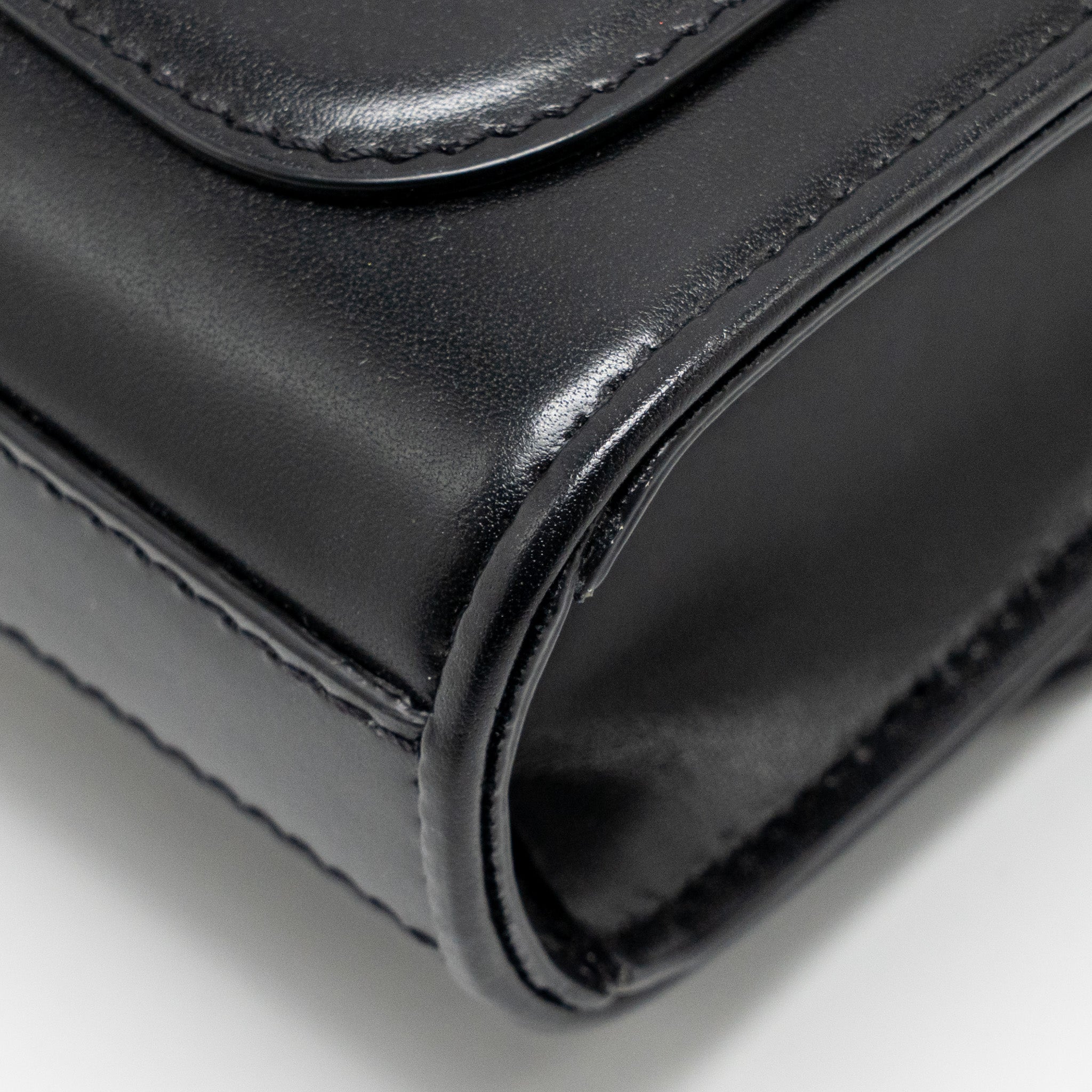 VALENTINO V LOGO TYPE FOLDOVER TOP SHOULDER BAG CALFSKIN BLACK SHW