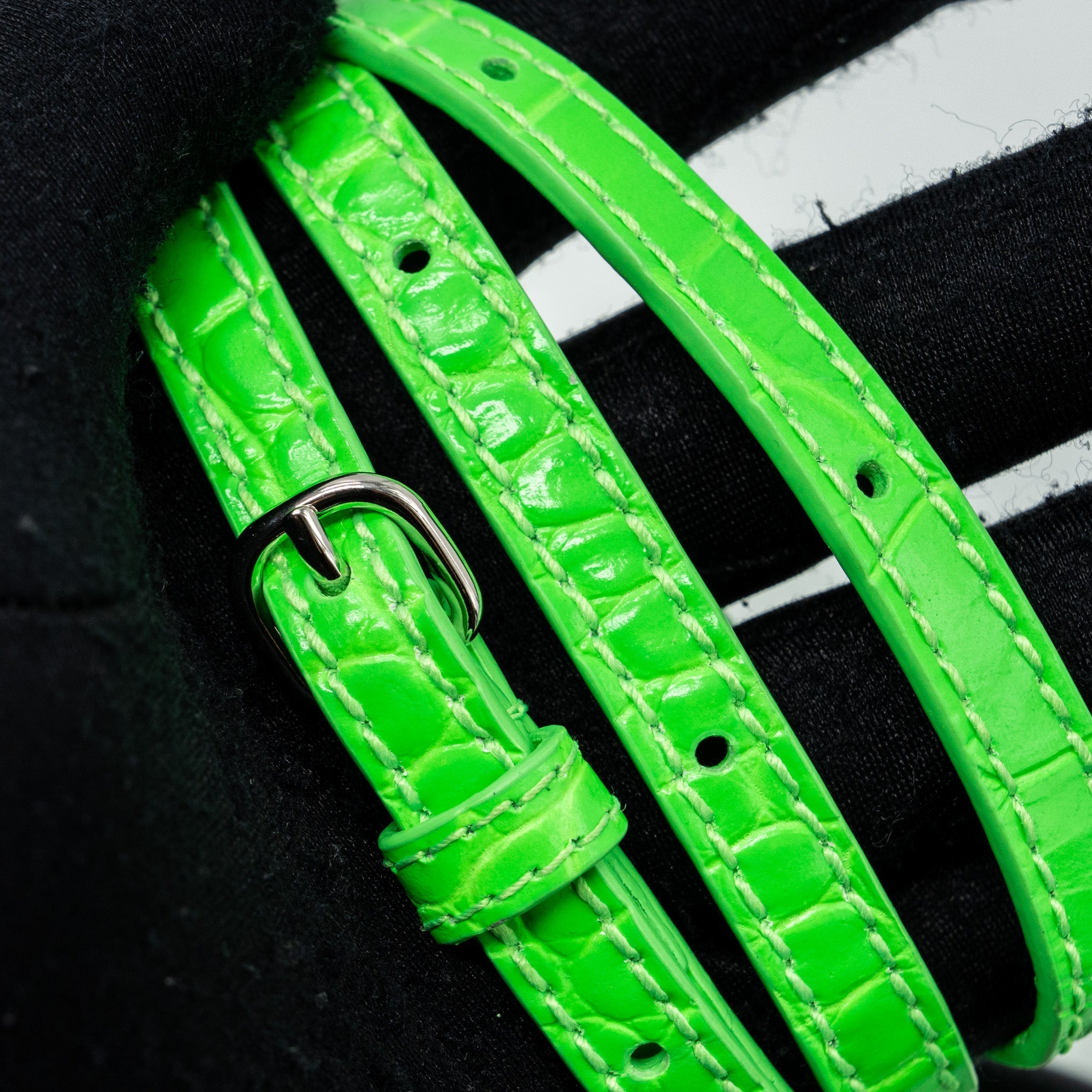BALENCIAGA SHOPPING IPHONE HOLDER CROC-EMBOSSED LEATHER GREEN/BLACK SHW