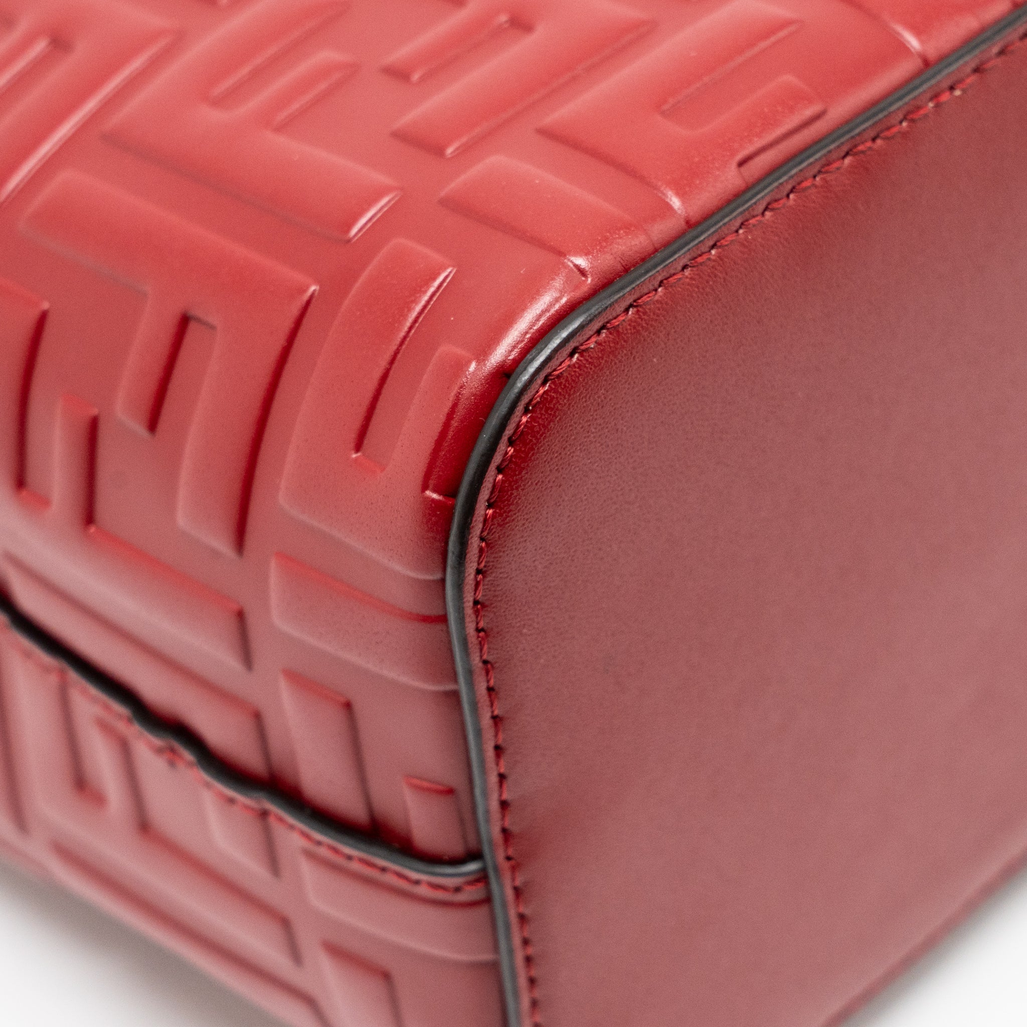 FENDI MON TRESOR MINI BUCKET BAG LEATHER RED SHW