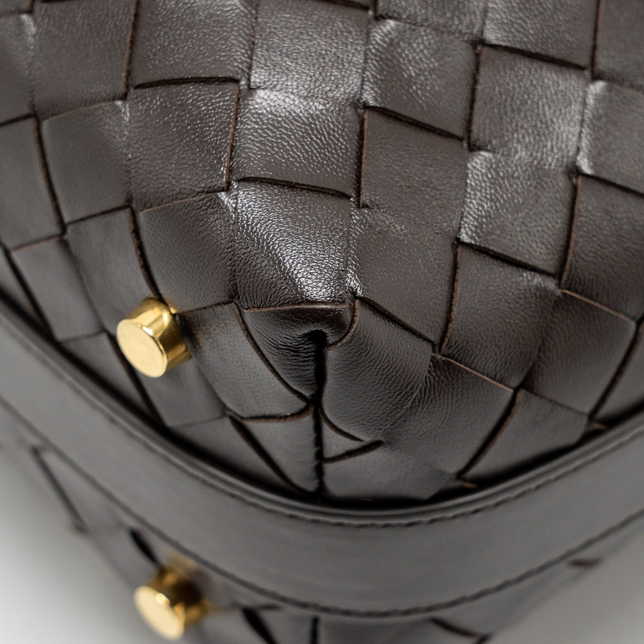 BOTTEGA VENETA WALLACE INTRECCIATO CALFSKIN FONDANT GHW
