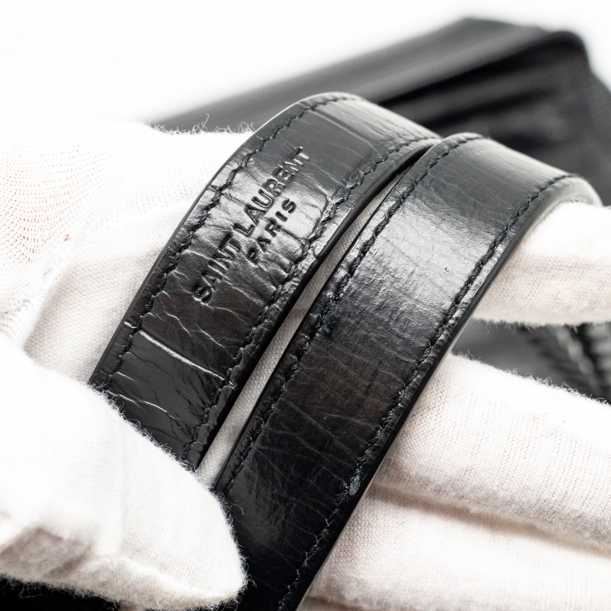 SAINT LAURENT/YSL MEDIUM NIKI BAG CROCODILE-EMBOSSED BLACK CALFSKIN BLACK HARDWARE