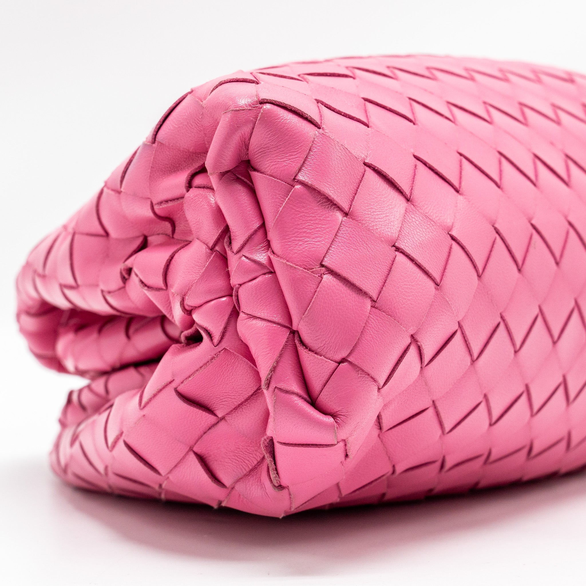BOTTEGA VENETA INTRECCIATO POUCH LEATHER PINK SHW