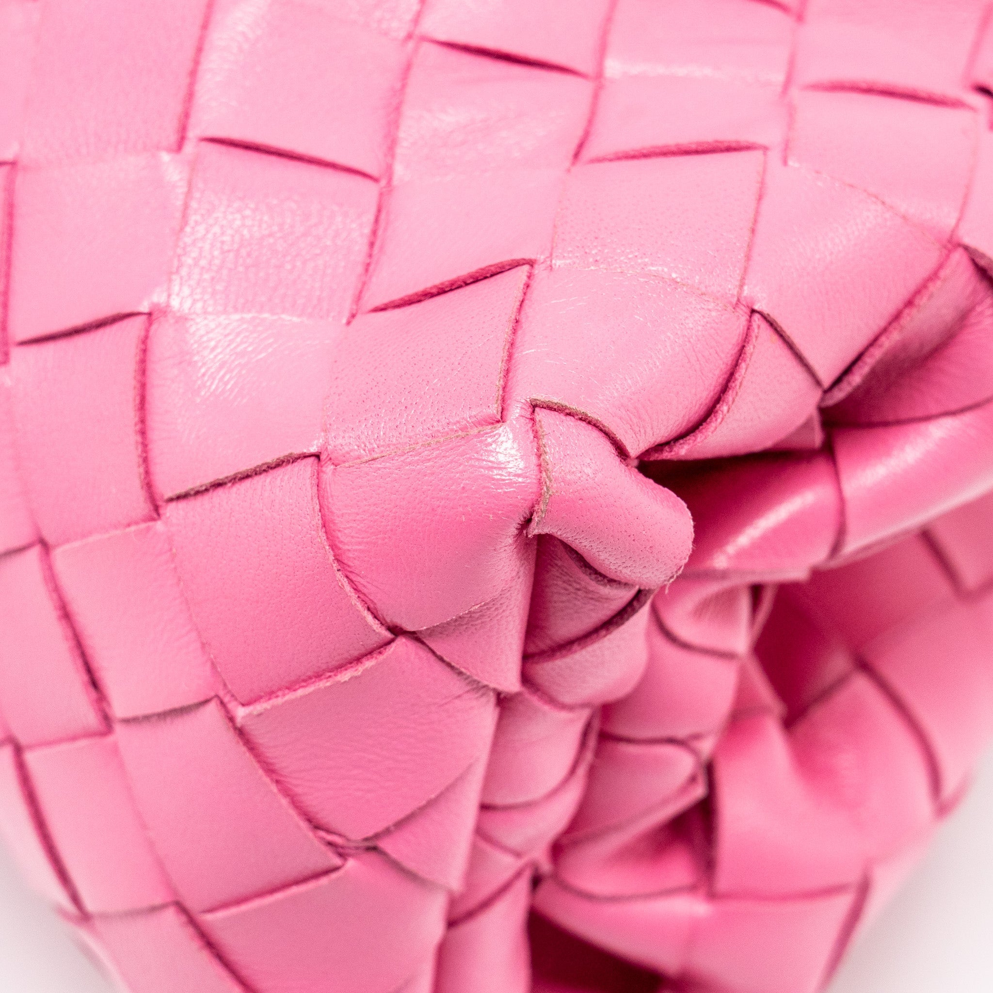 BOTTEGA VENETA INTRECCIATO POUCH LEATHER PINK SHW