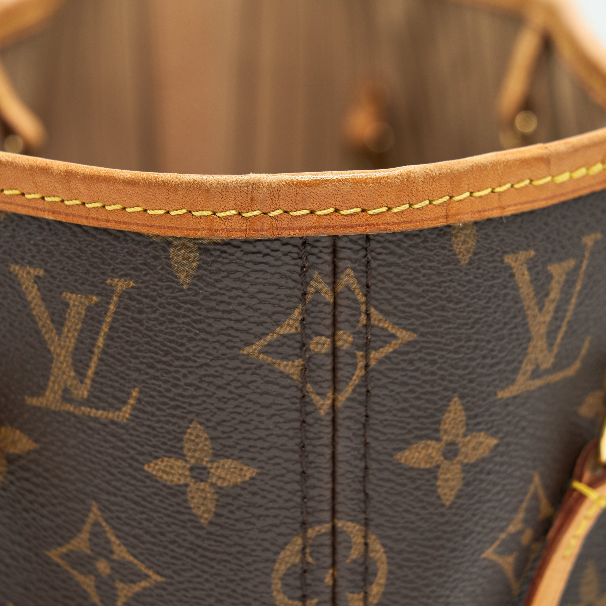 LOUIS VUITTON NEVERFULL MM  MONOGRAM