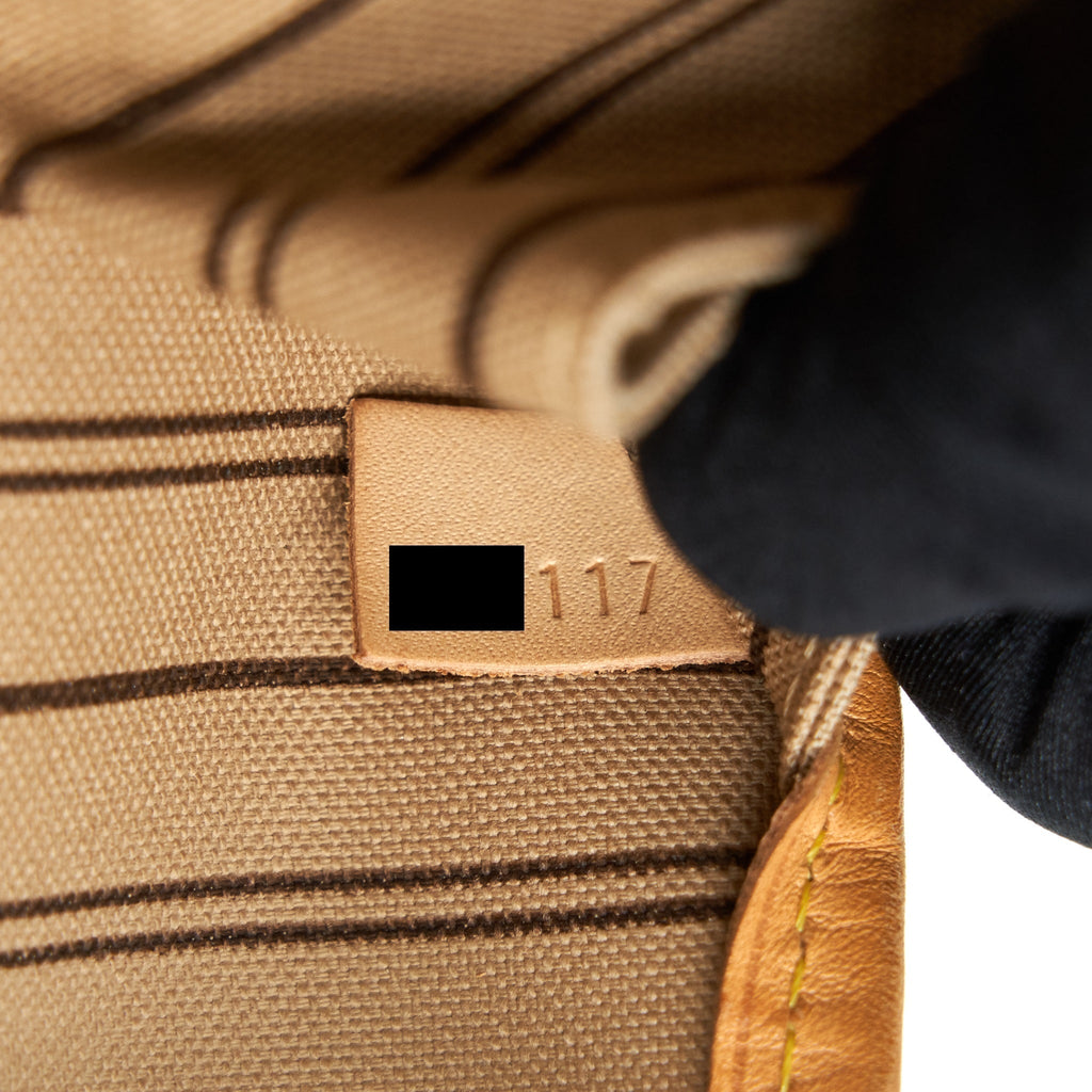 LOUIS VUITTON NEVERFULL MM  MONOGRAM