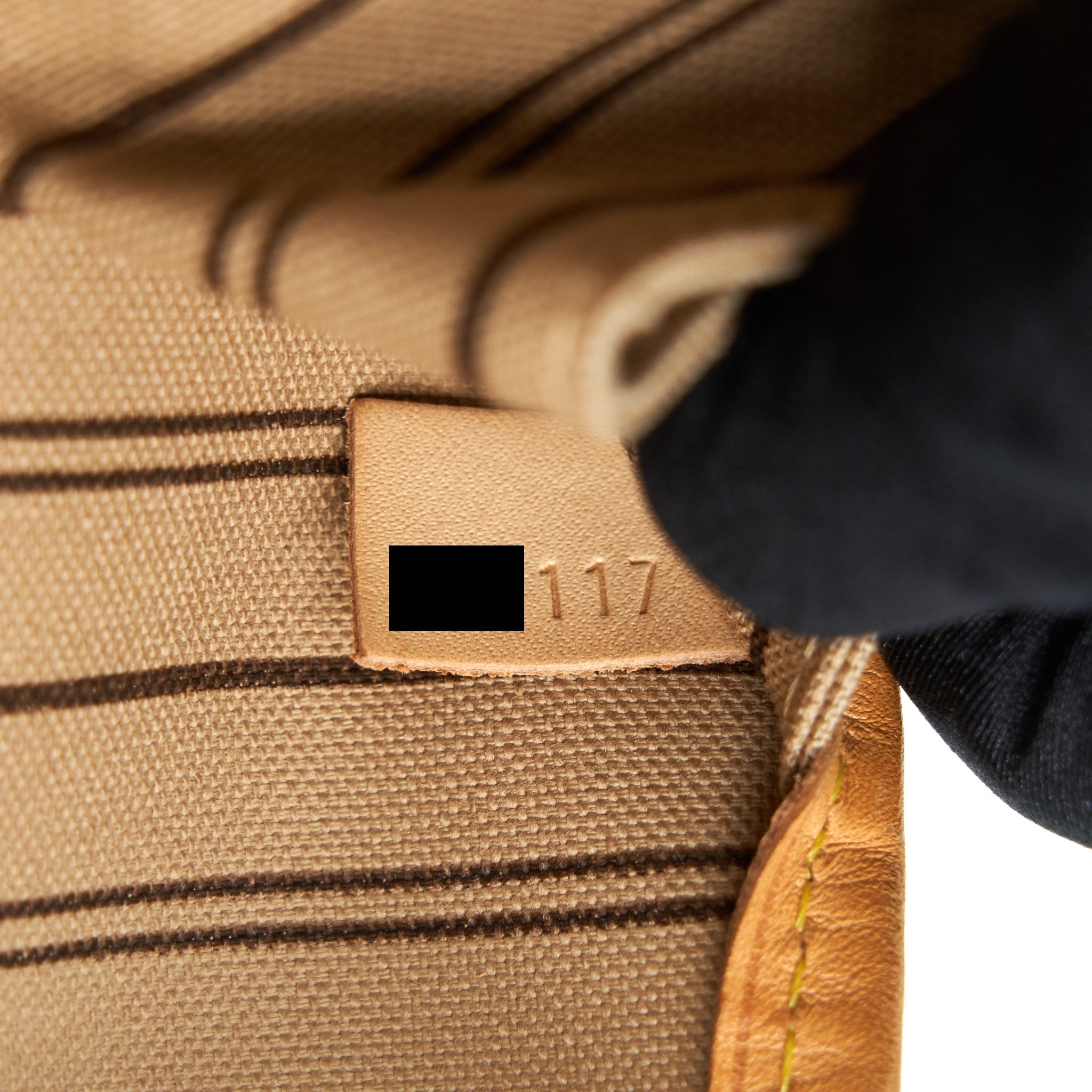 LOUIS VUITTON NEVERFULL MM  MONOGRAM