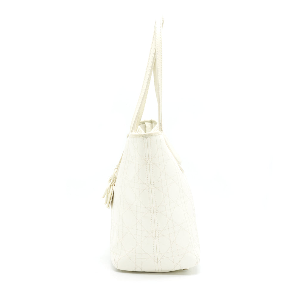 CHRISTIAN DIOR CANVAS AND LEATHER TOTE BAG IN CREAMY WHITE