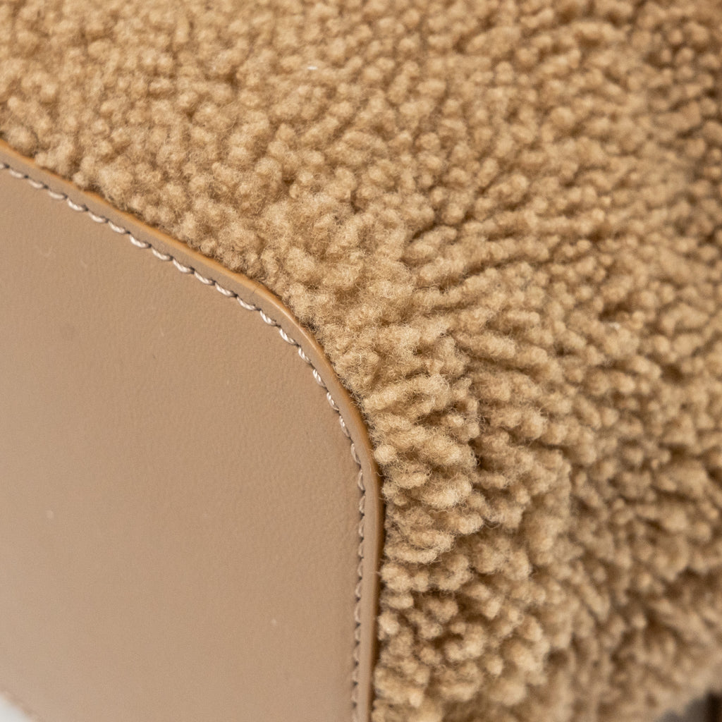 FENDI MINI MON TRESOR BUCKET BAG SHEARLING/LEATHER BEIGE GHW