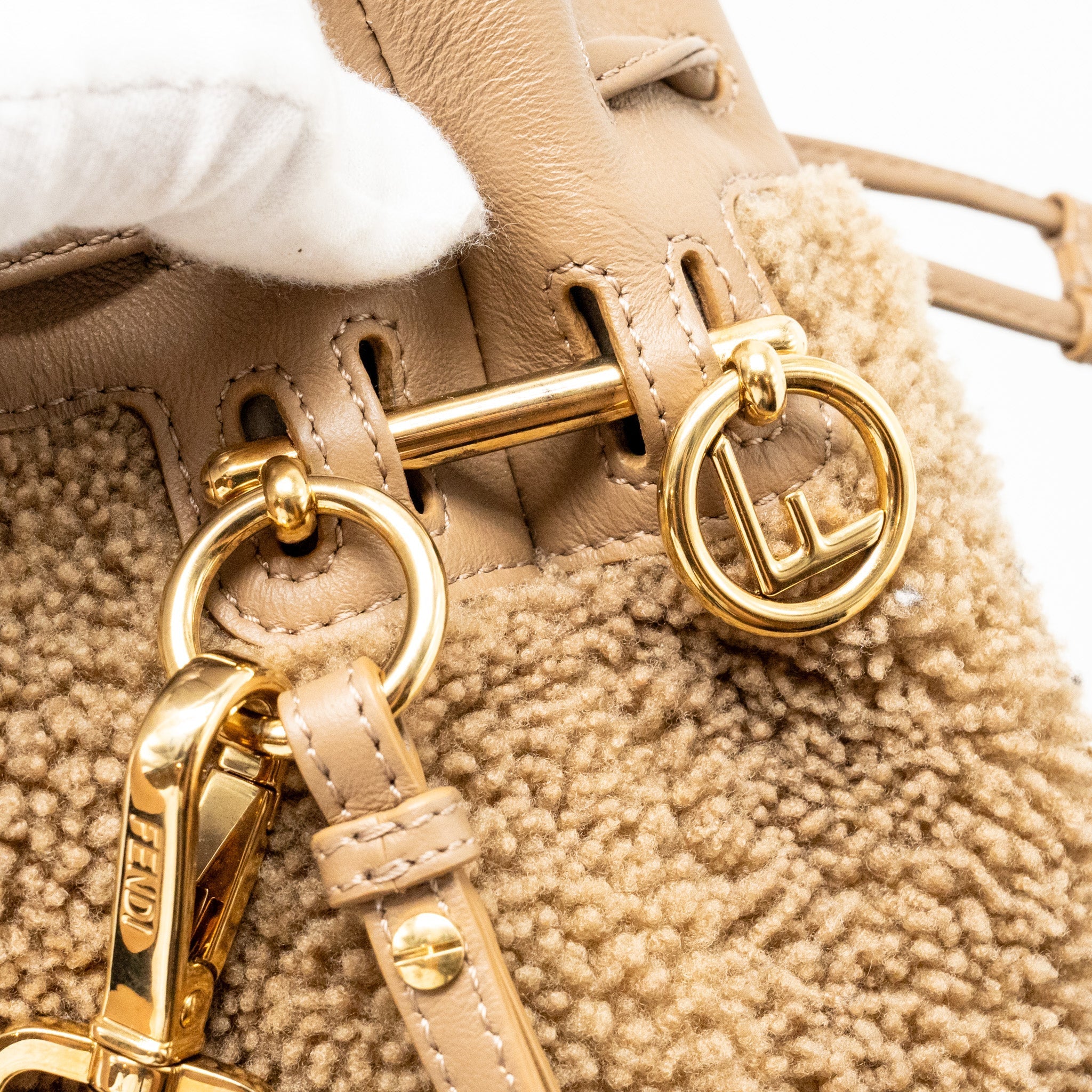 FENDI MINI MON TRESOR BUCKET BAG SHEARLING/LEATHER BEIGE GHW