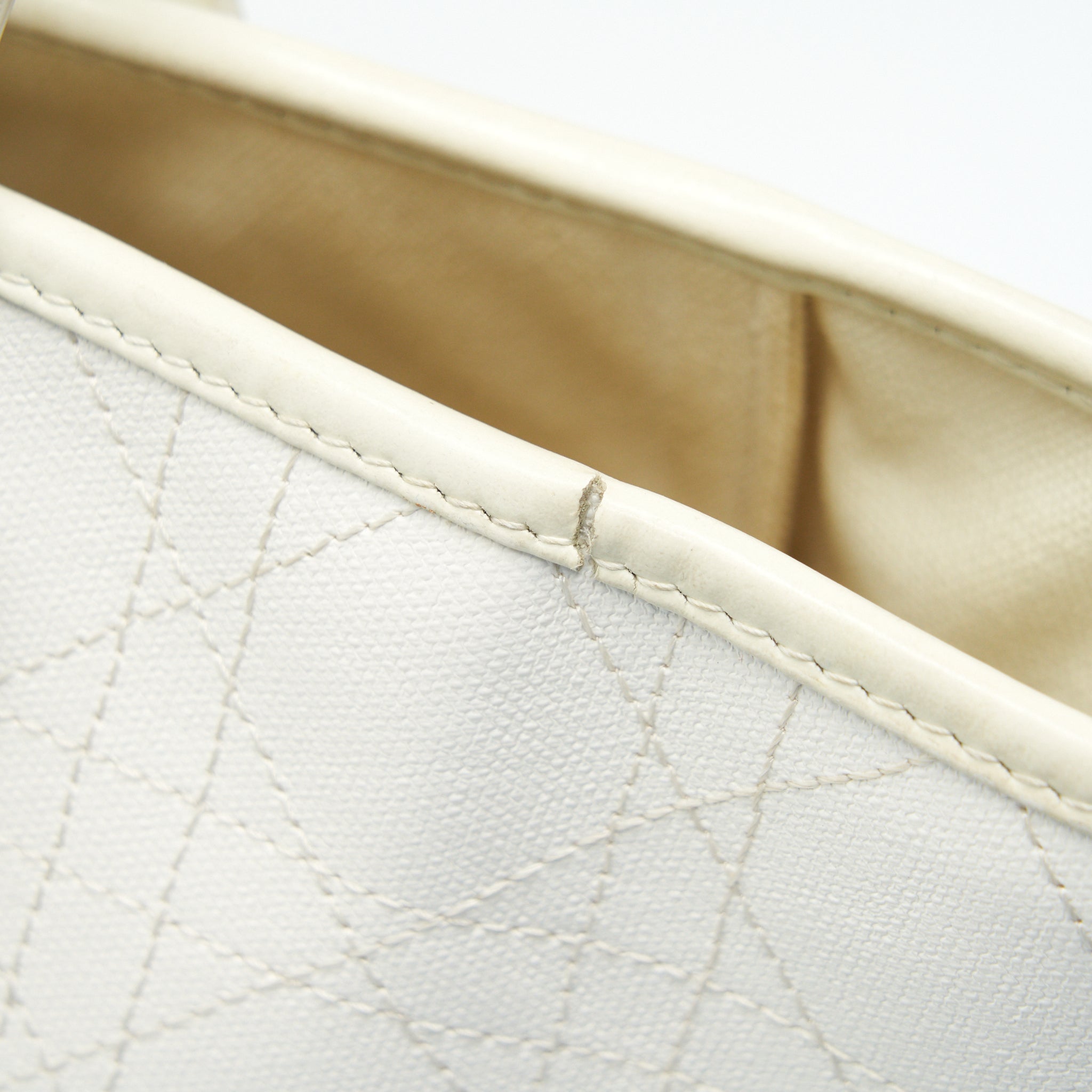 CHRISTIAN DIOR CANVAS AND LEATHER TOTE BAG IN CREAMY WHITE
