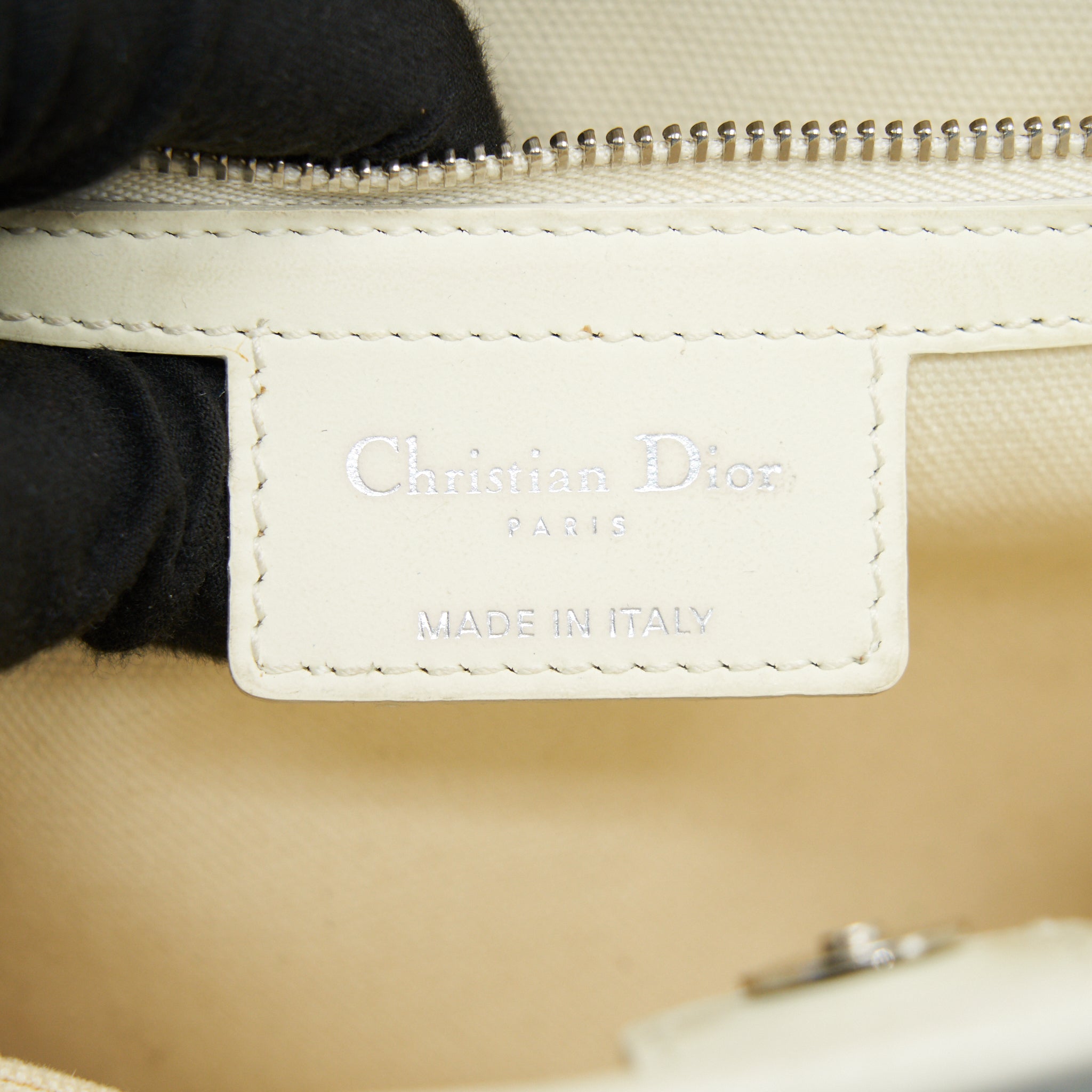 CHRISTIAN DIOR CANVAS AND LEATHER TOTE BAG IN CREAMY WHITE