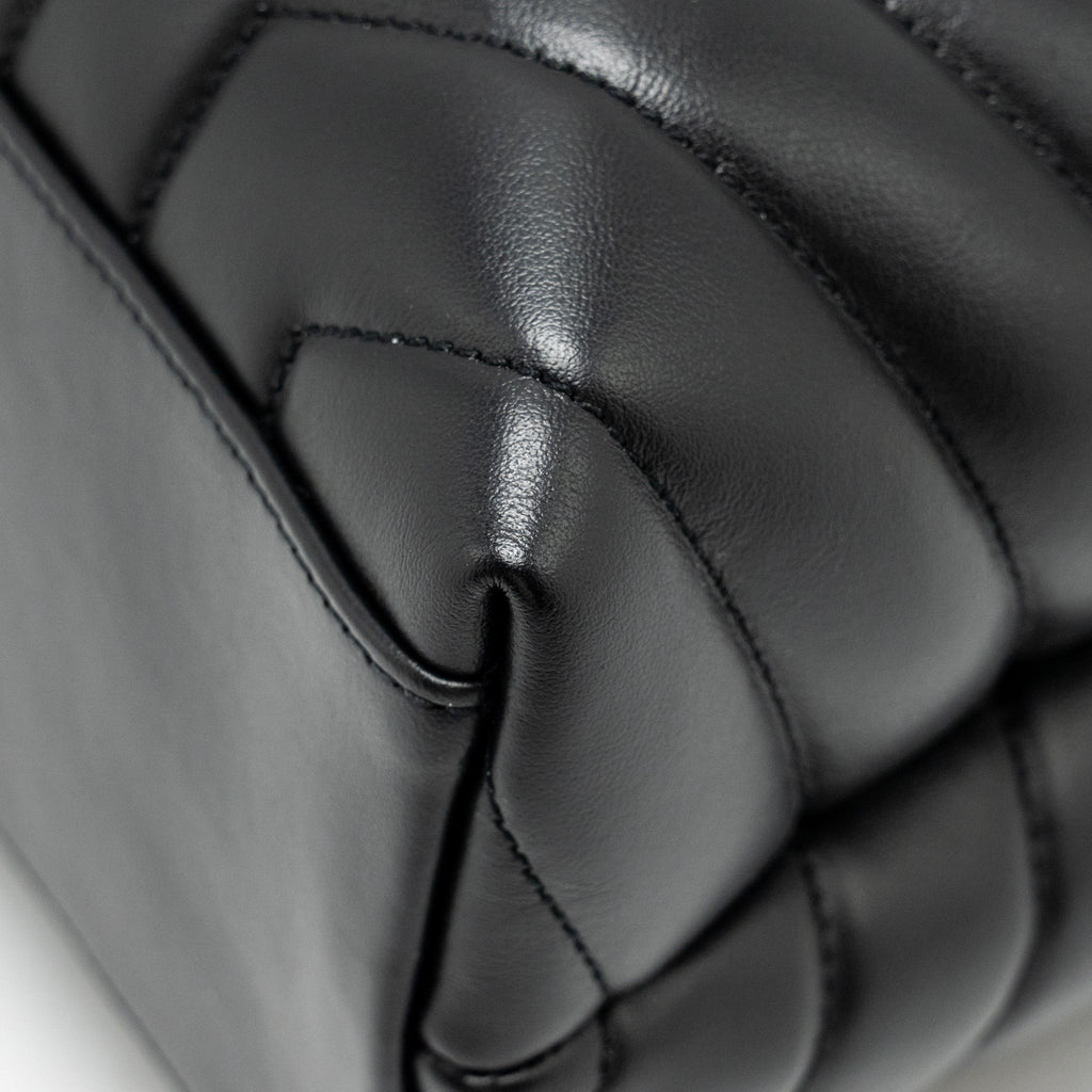 SAINT LAURENT MEDIUM LOULOU SHOULDER BAG CALFSKIN BLACK SHW