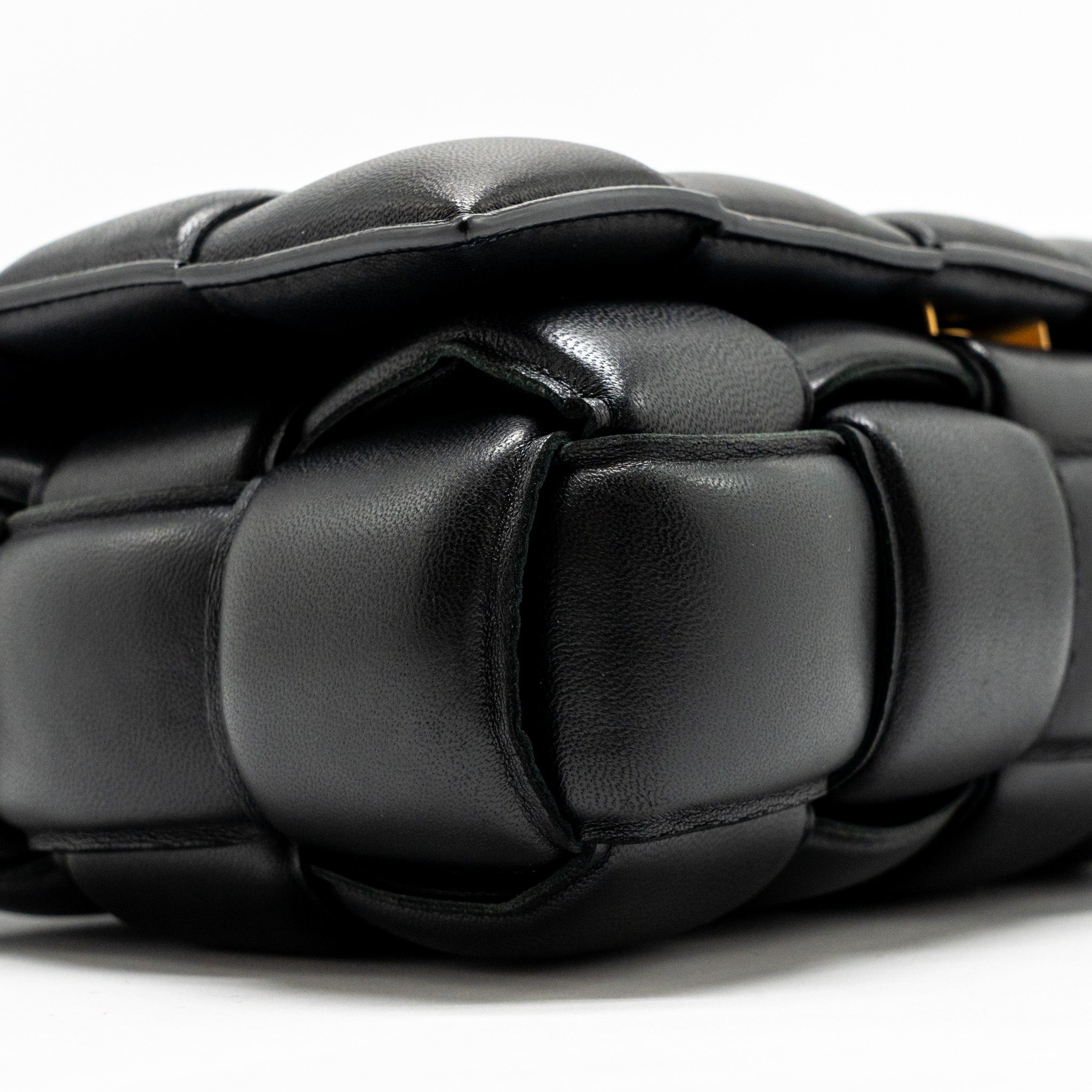 BOTTEGA VENETA PADDED CASSETTE LAMBSKIN BLACK GHW