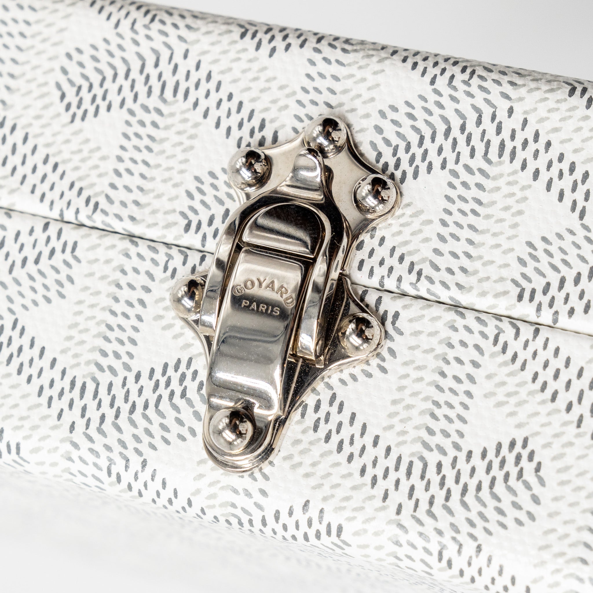 GOYARD MINAUDIERE TRUNK BAG GOYARDINE CANVAS / LEATHER WHITE SHW