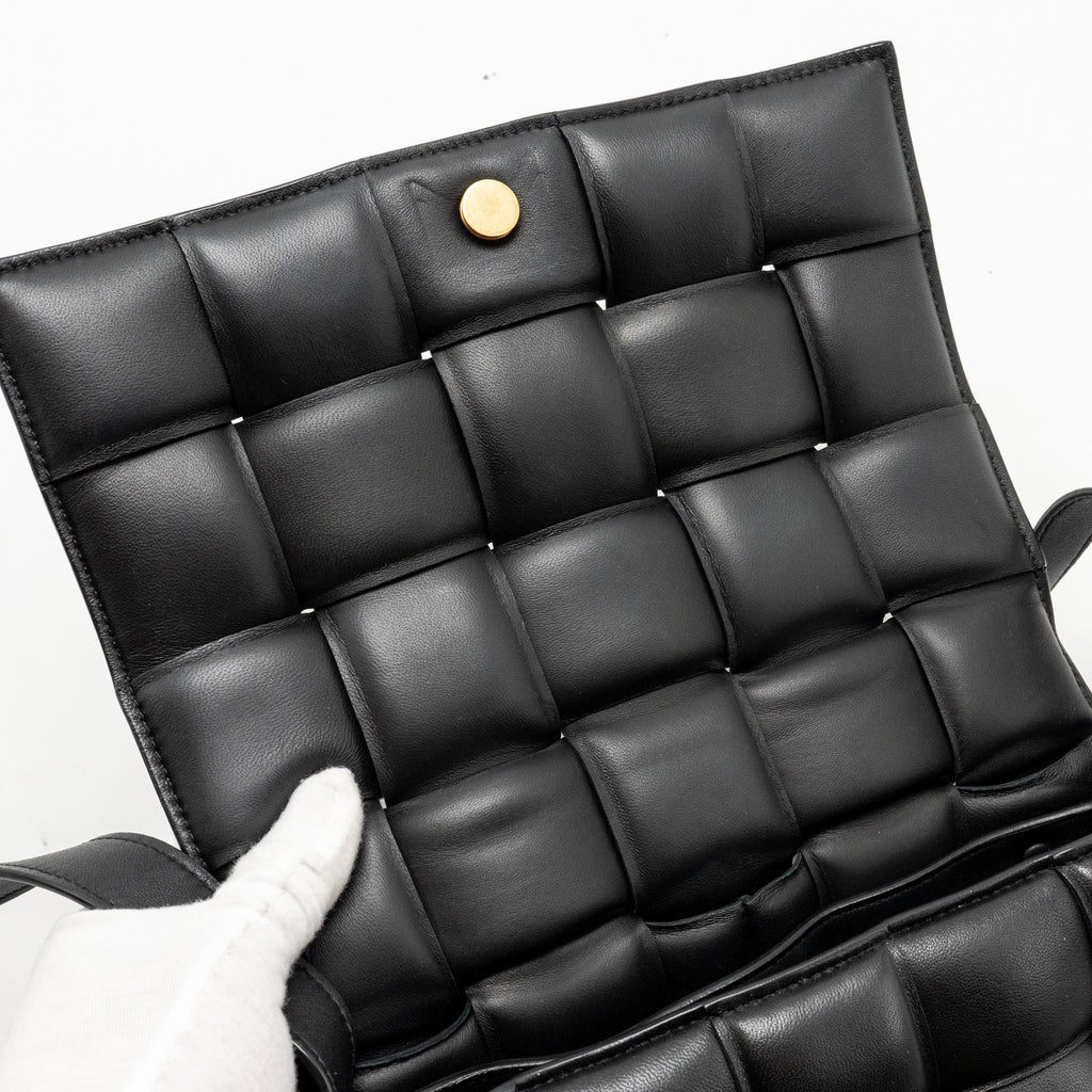 BOTTEGA VENETA PADDED CASSETTE LAMBSKIN BLACK GHW