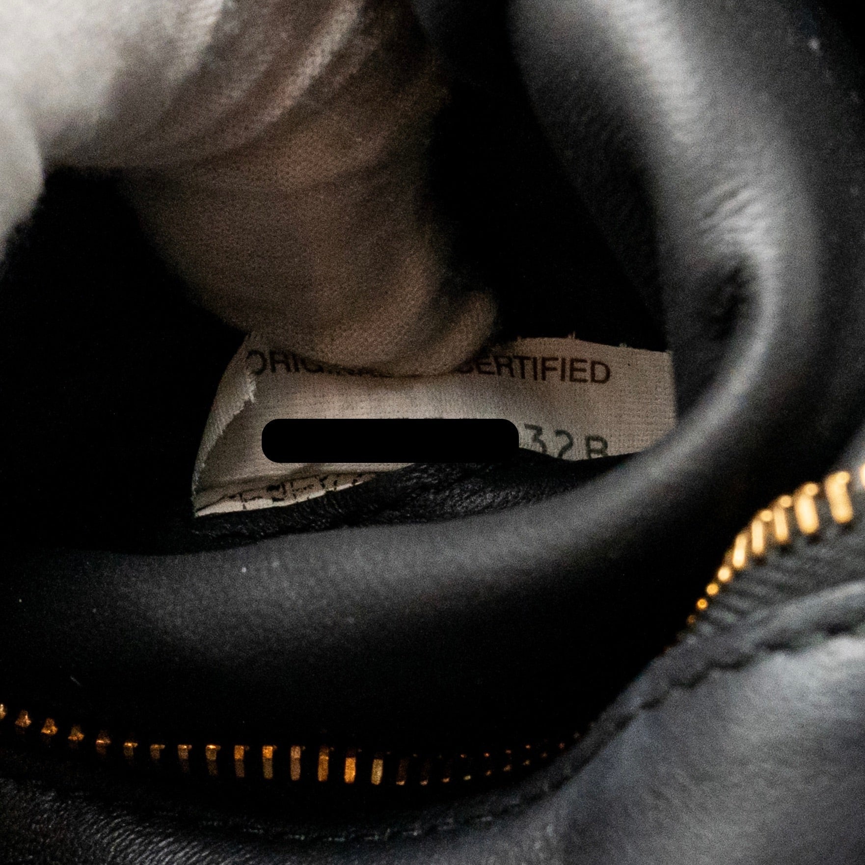 BOTTEGA VENETA PADDED CASSETTE LAMBSKIN BLACK GHW