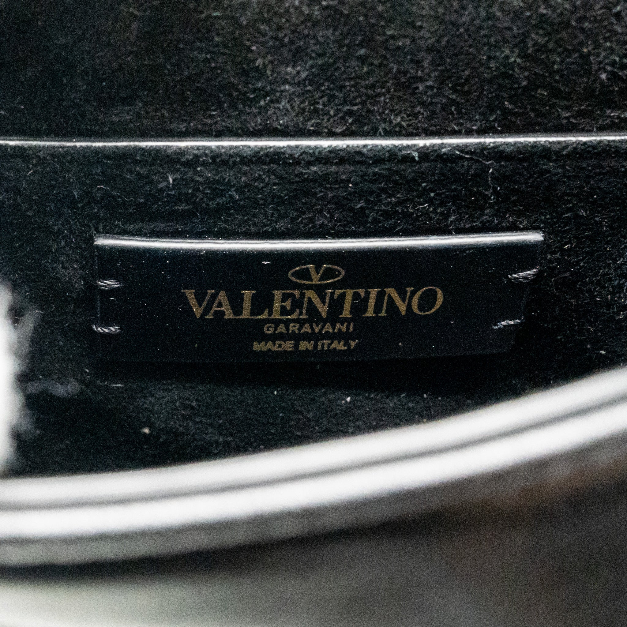 VALENTINO V LOGO TYPE FOLDOVER TOP SHOULDER BAG CALFSKIN BLACK SHW