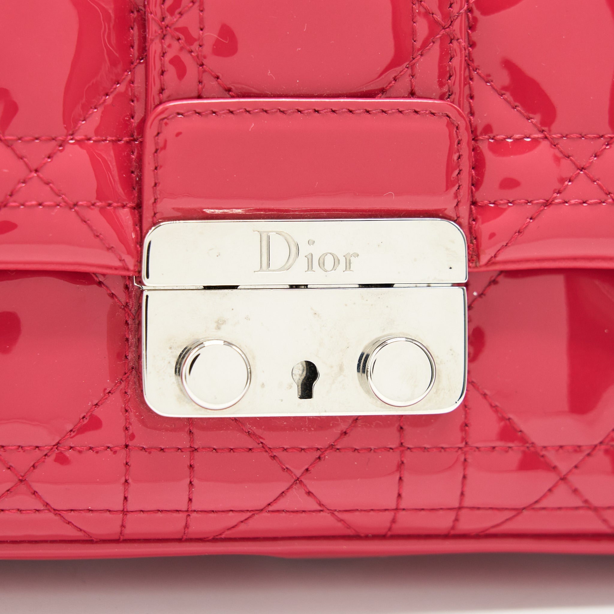 CHRISTIAN DIOR NEW LOCK POUCH BAG CANNAGE PATENT LEATHER SHW